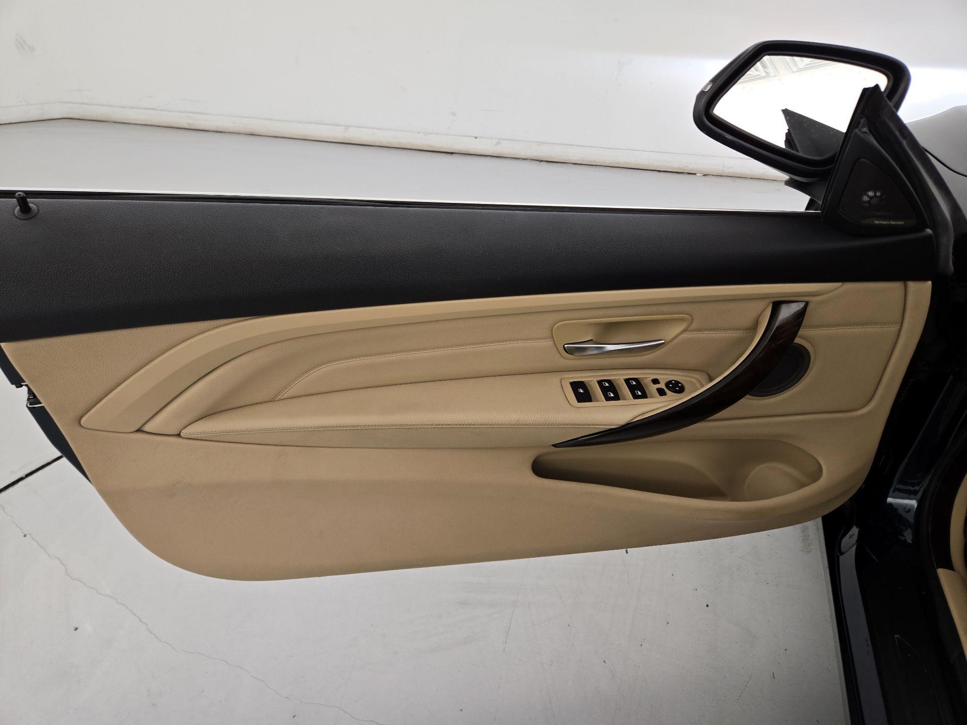 Thumbnail: 2015 BMW 4 Series - 12