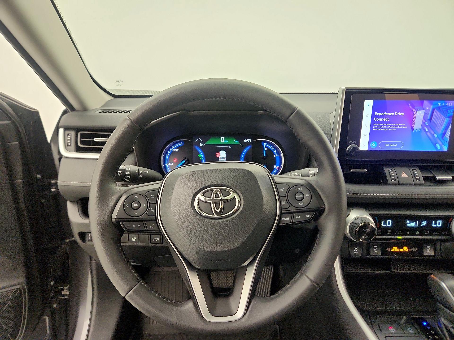 Thumbnail: 2024 Toyota RAV4 - 10