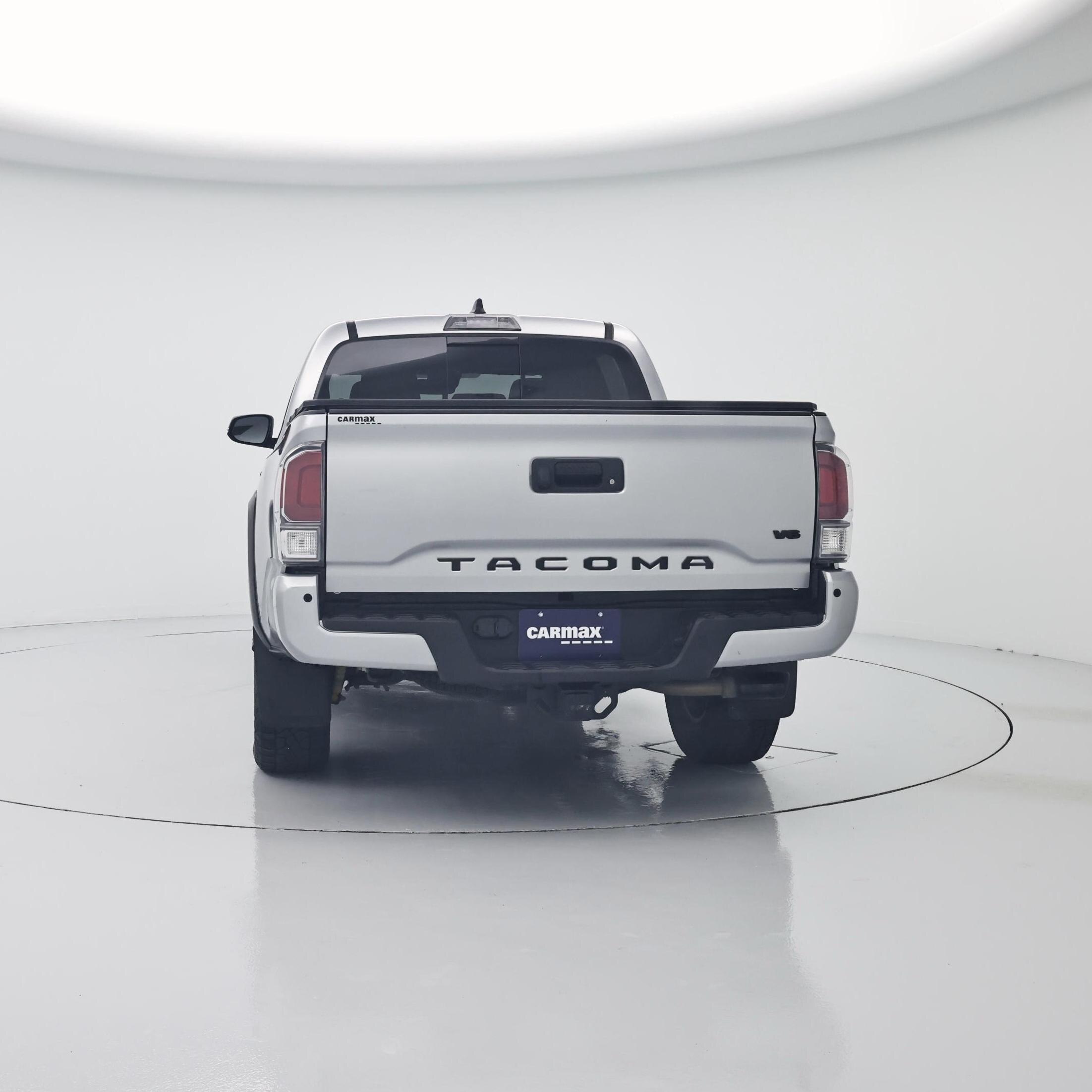 Thumbnail: 2022 Toyota Tacoma - 6