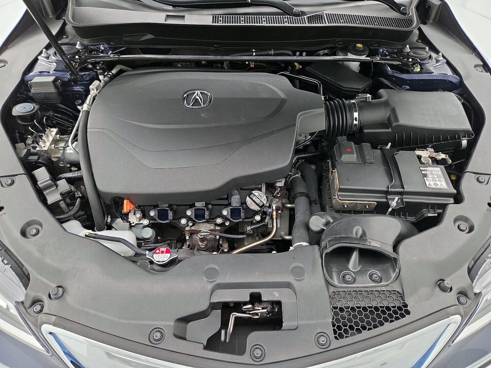 2015 Acura TLX Technology Package - Photo 24