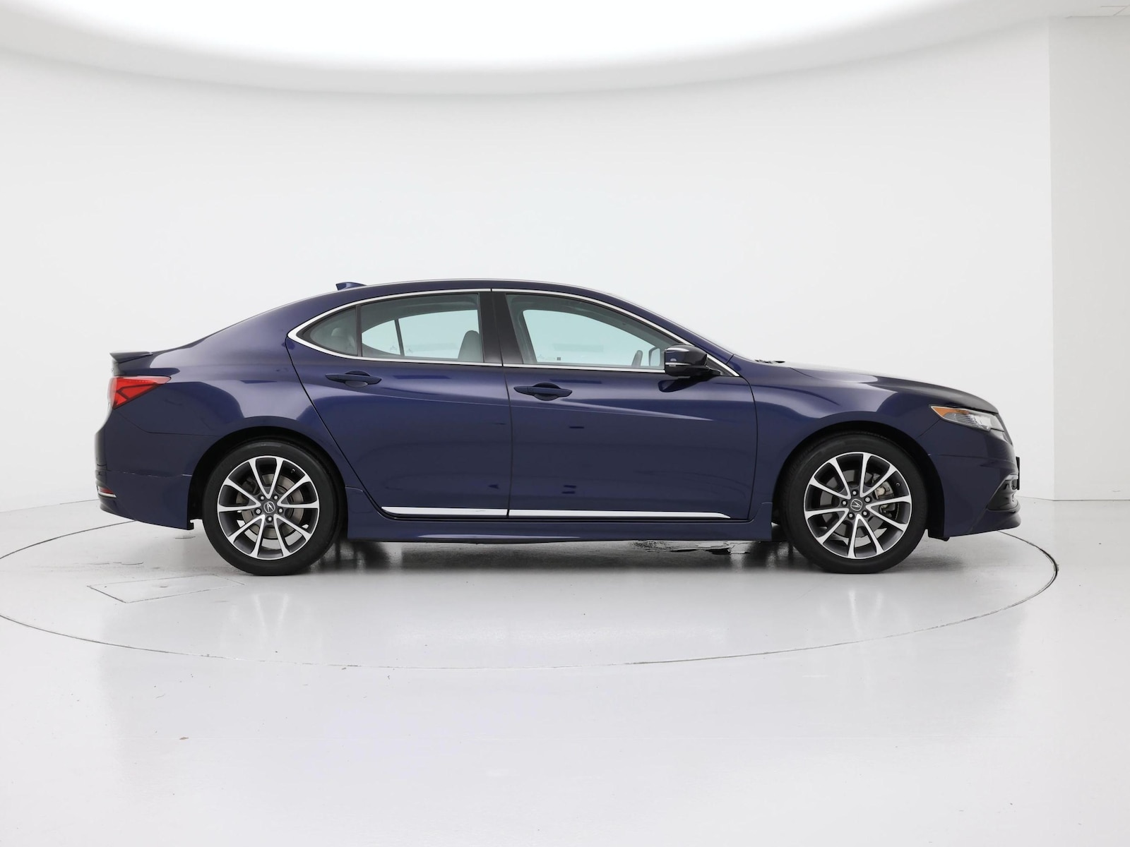 2015 Acura TLX Technology Package - Photo 8