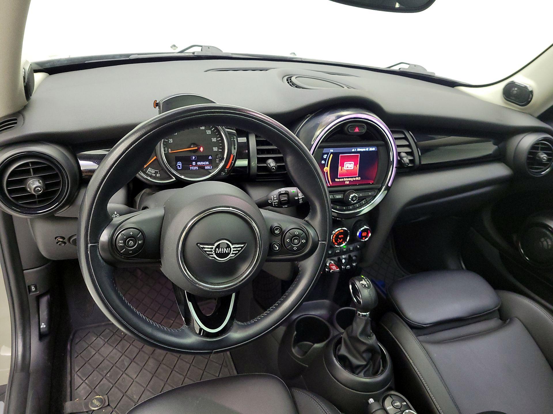 Thumbnail: 2019 MINI Cooper Hardtop - 9