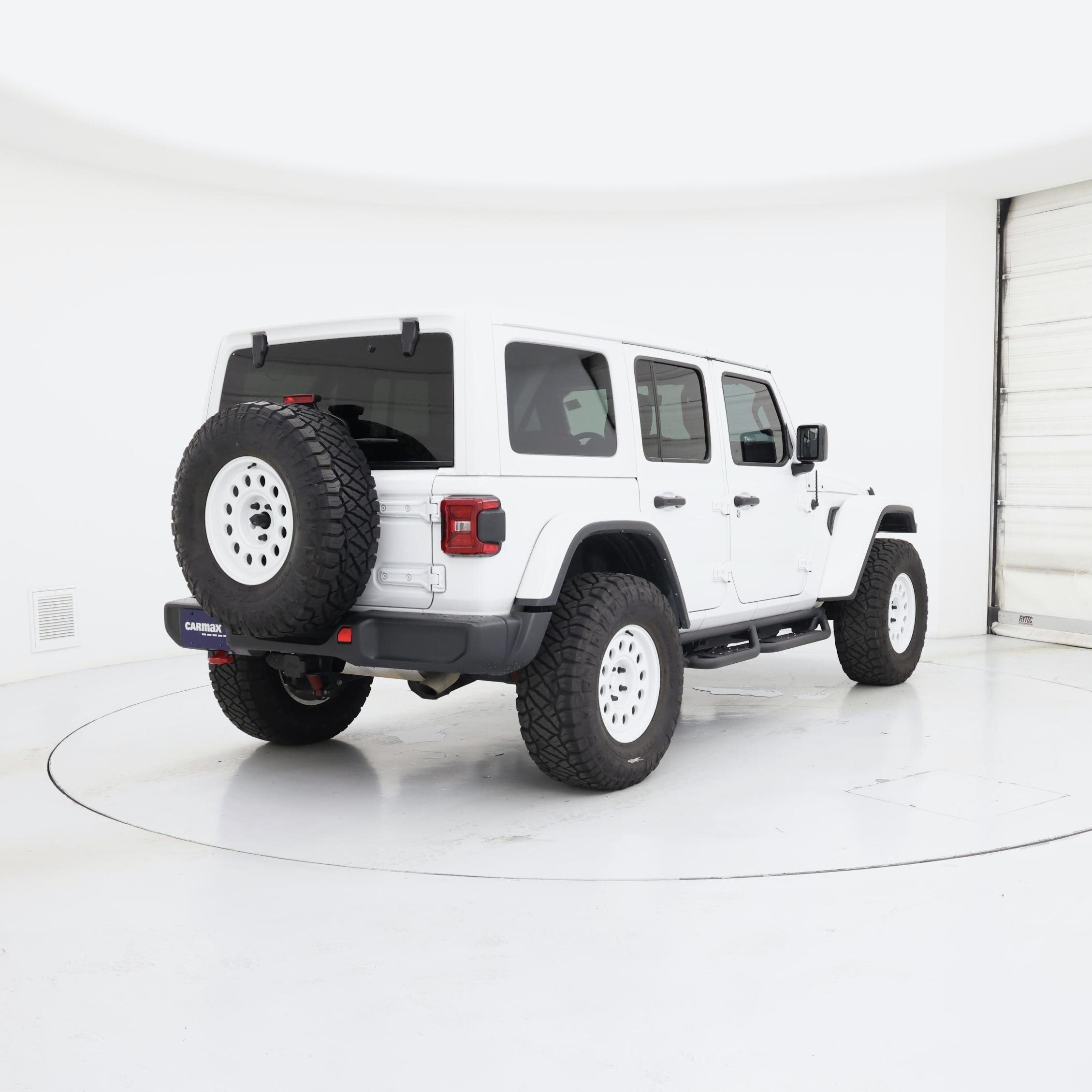 Thumbnail: 2022 Jeep Wrangler - 8