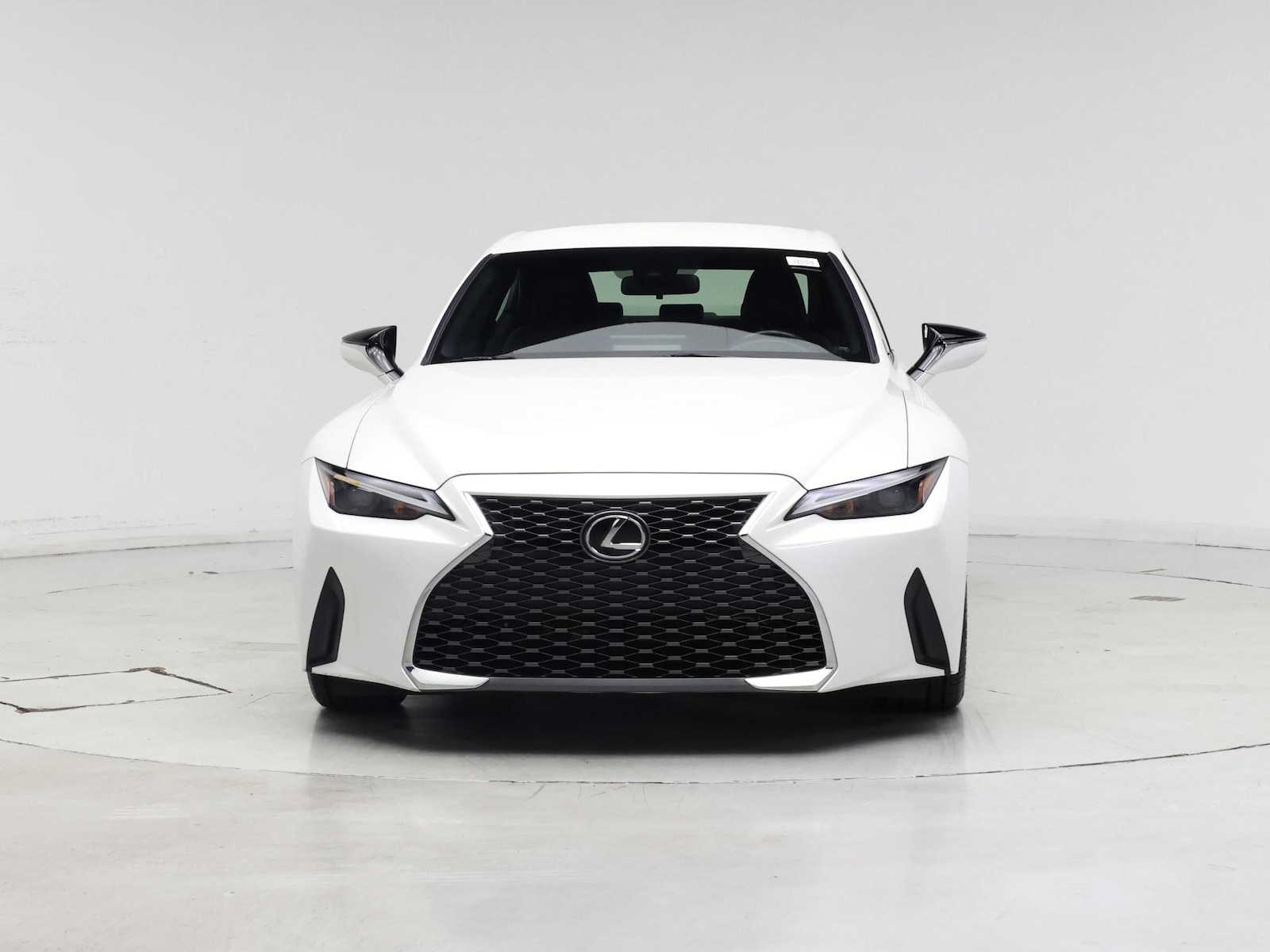 2022 Lexus IS 300 - Photo 6