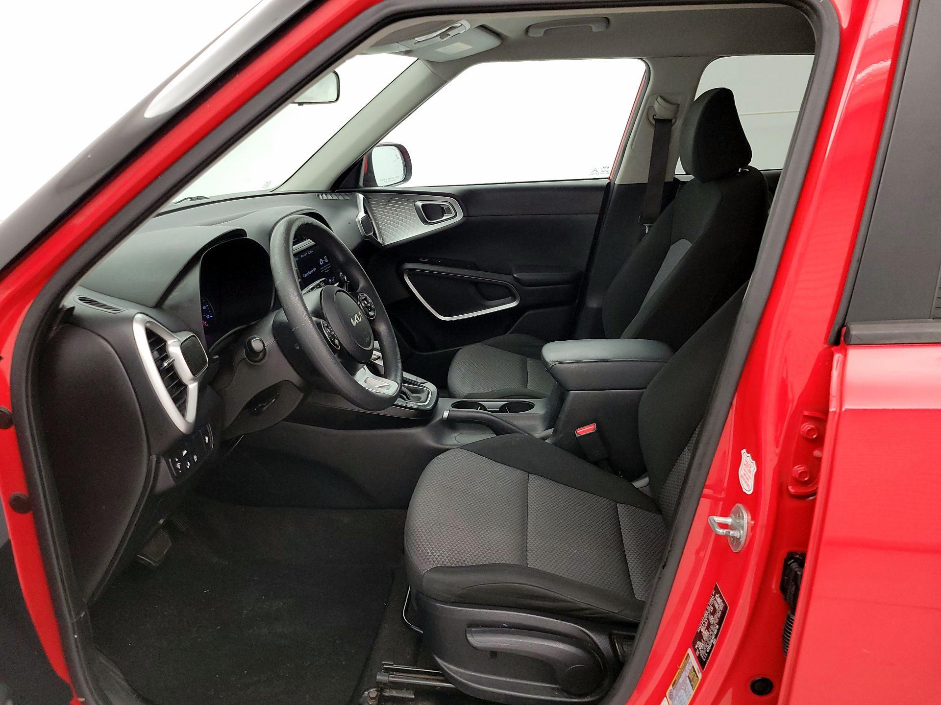 Thumbnail: 2022 Kia Soul - 11