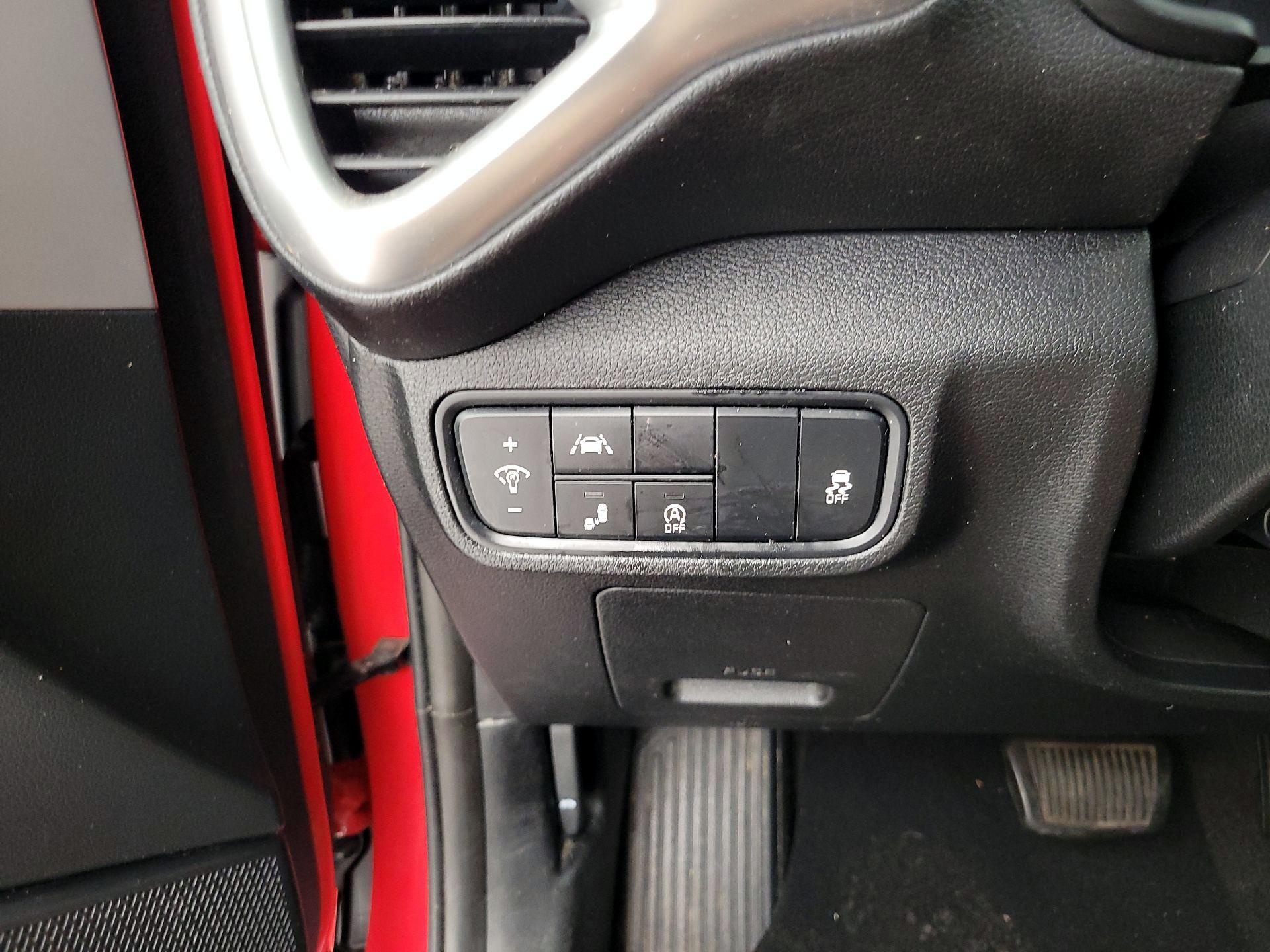 Thumbnail: 2022 Kia Soul - 13