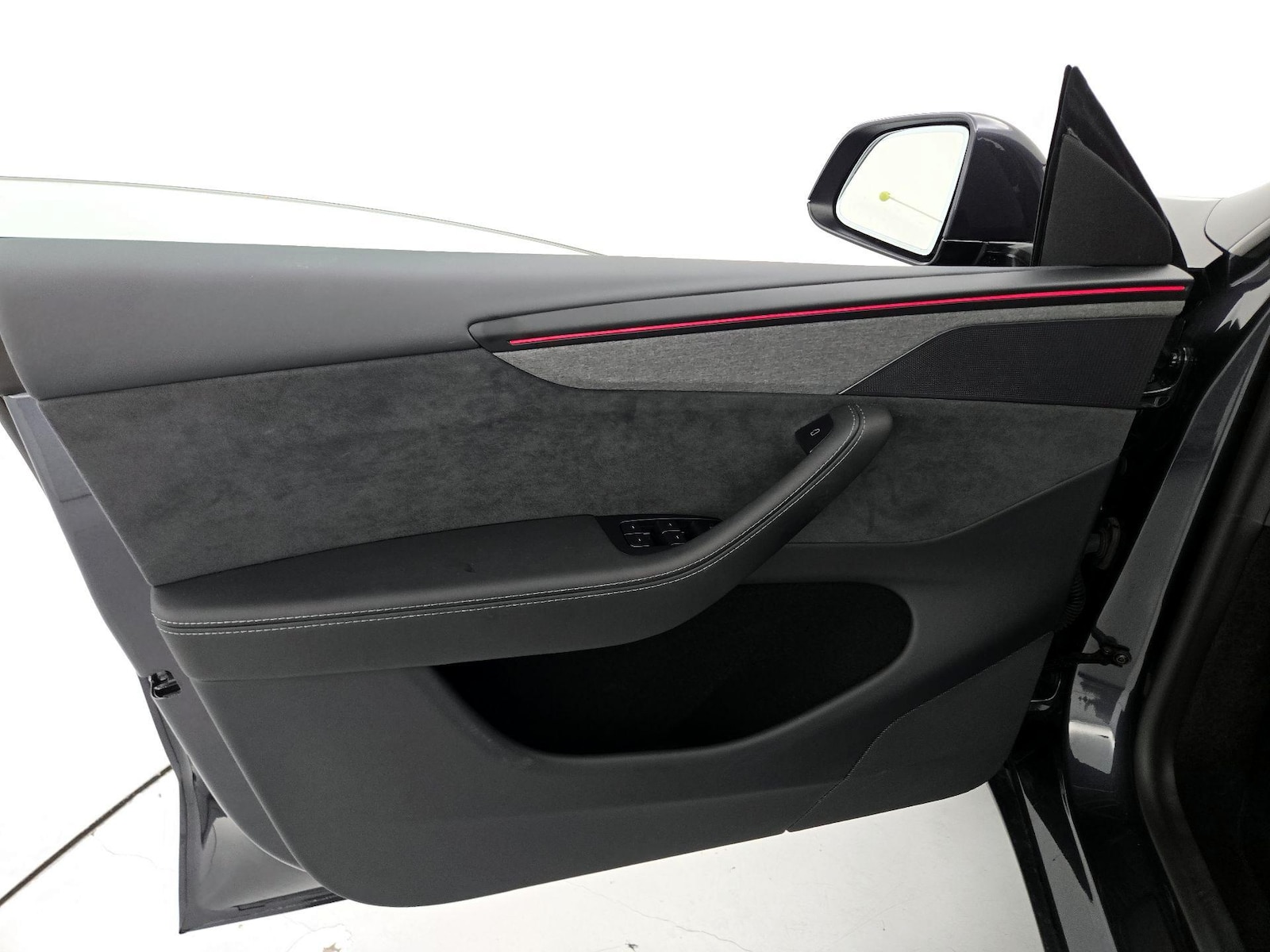 2026 Tesla Model Y Premium - Photo 13