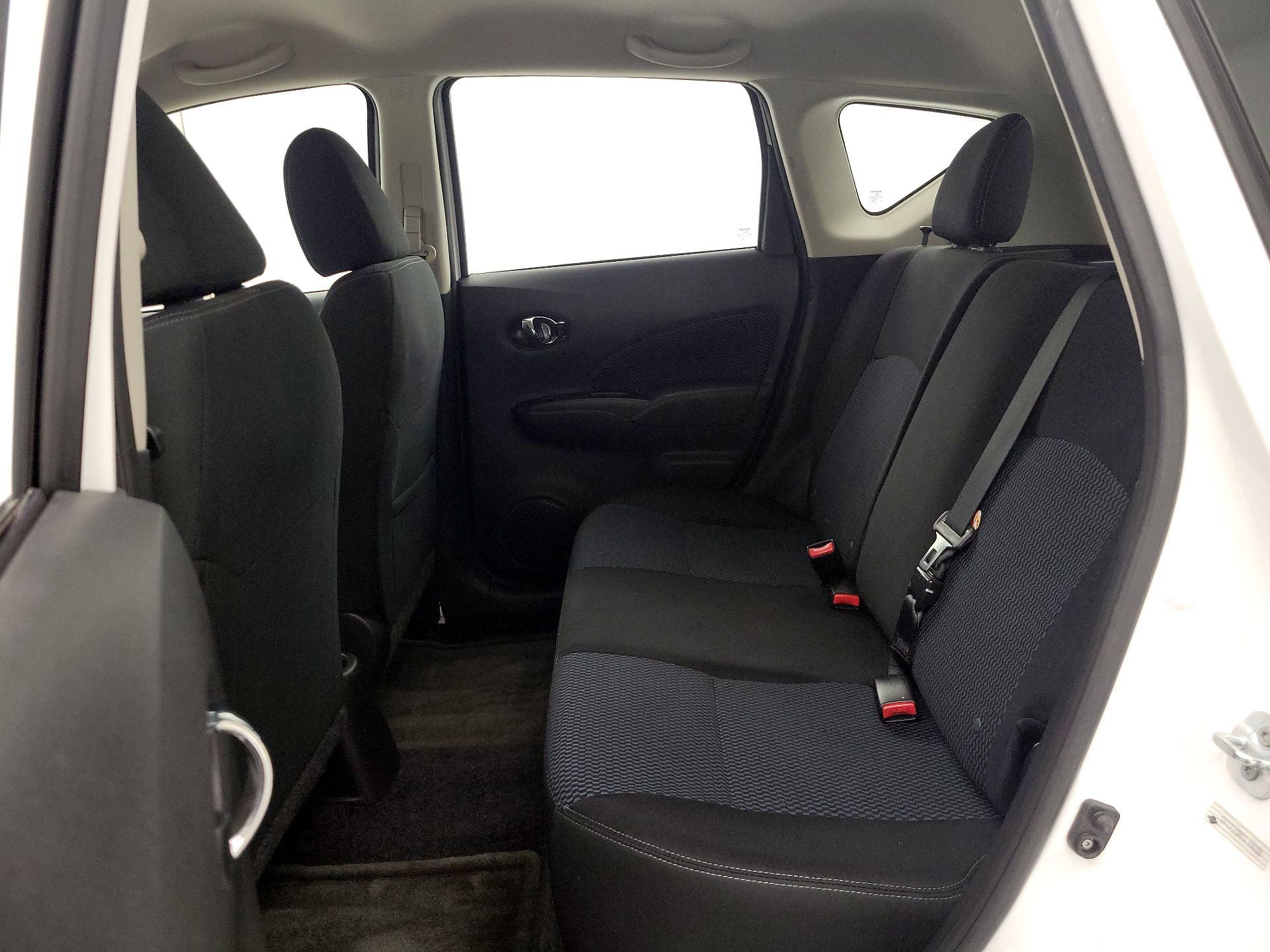 Thumbnail: 2016 Nissan Versa Note - 19