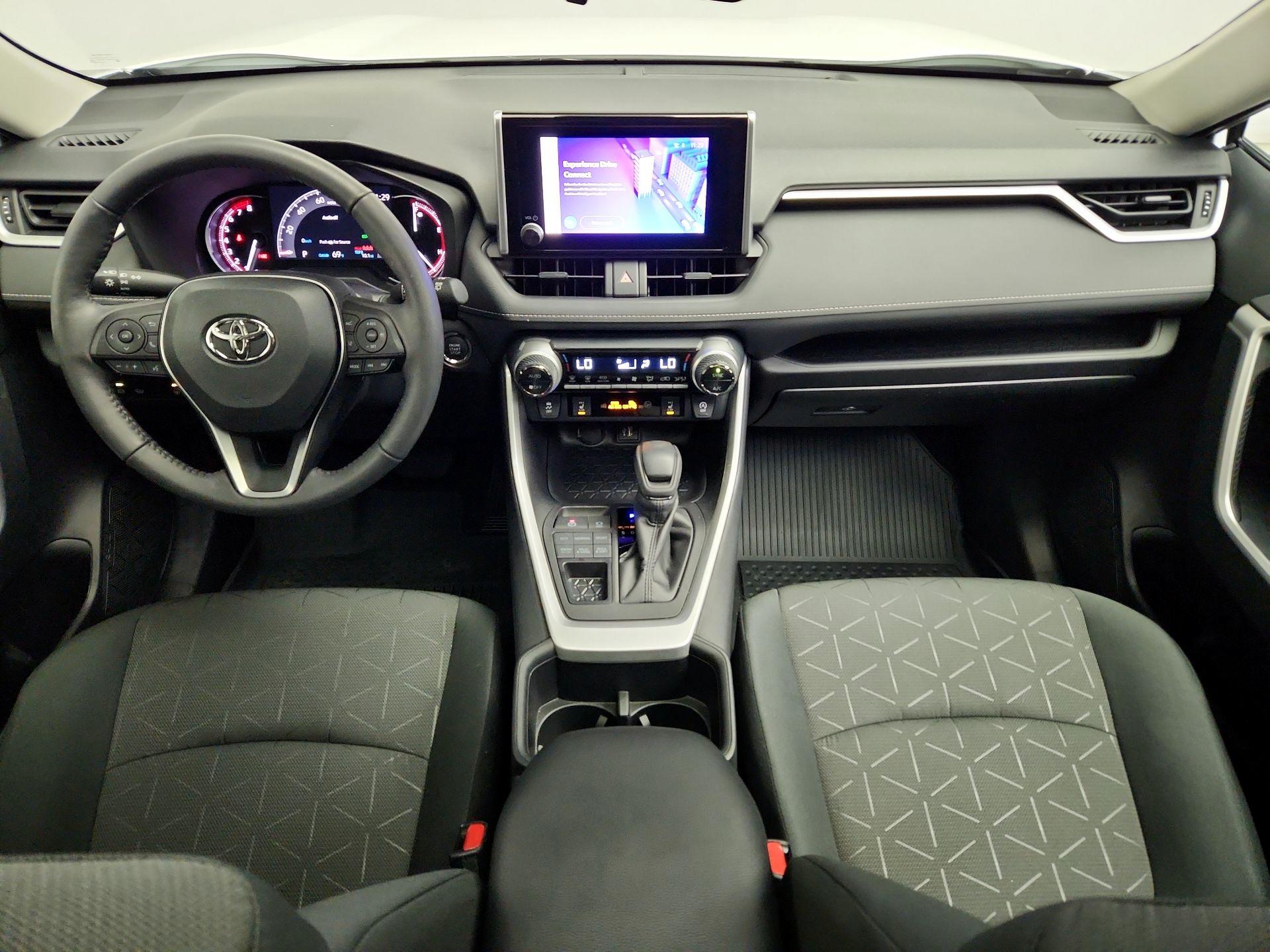Thumbnail: 2024 Toyota RAV4 - 9