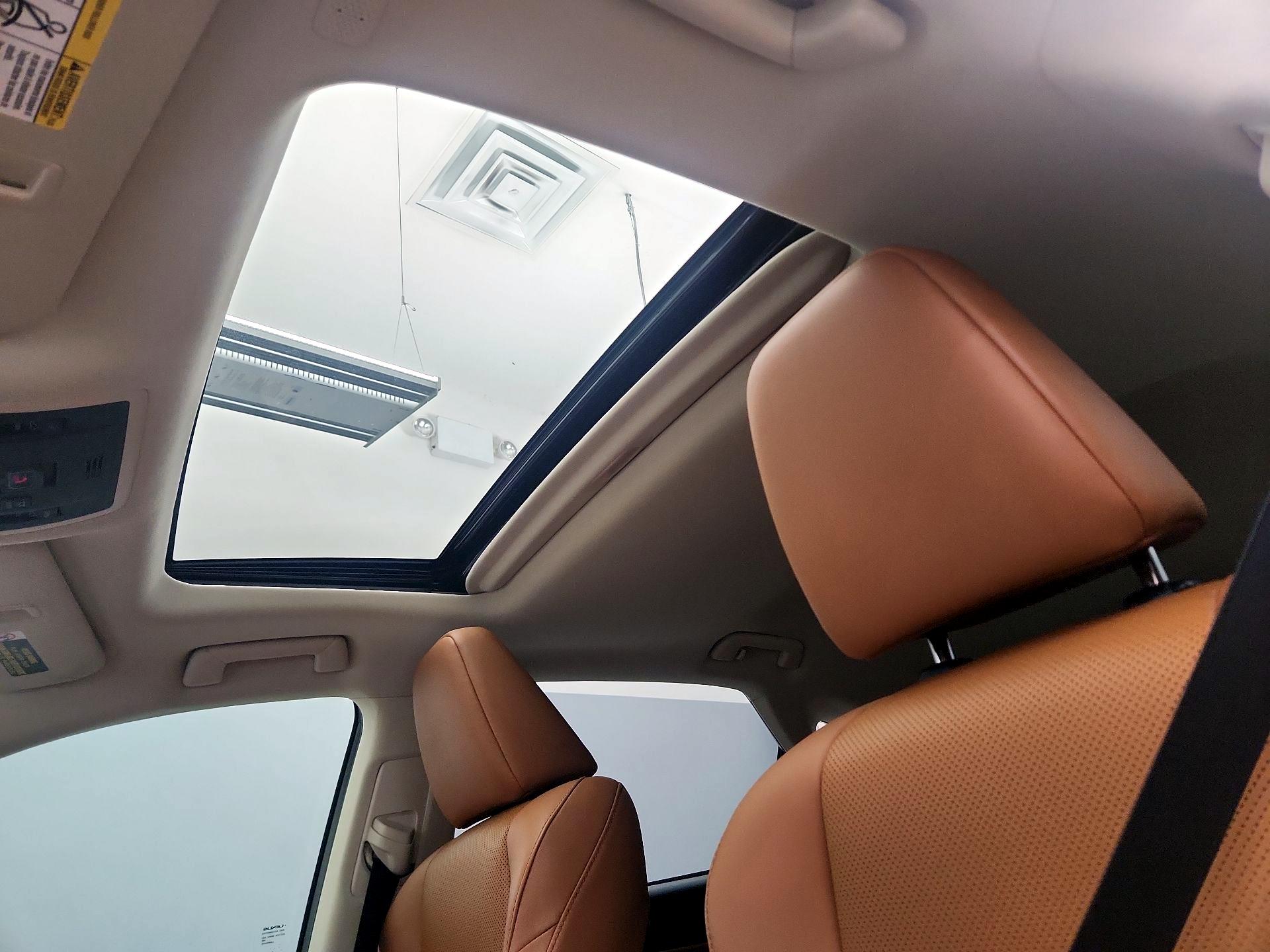 Thumbnail: 2021 Lexus RX - 20