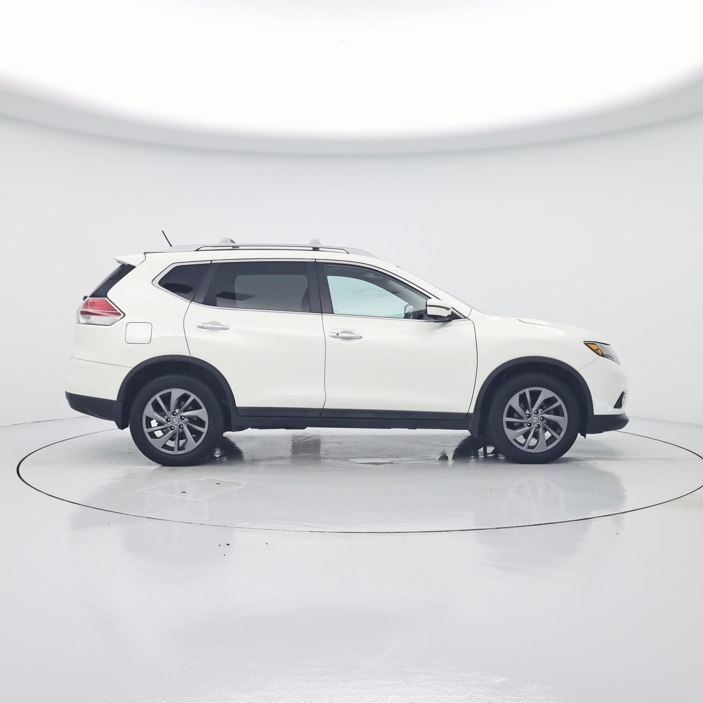 Thumbnail: 2016 Nissan Rogue - 7