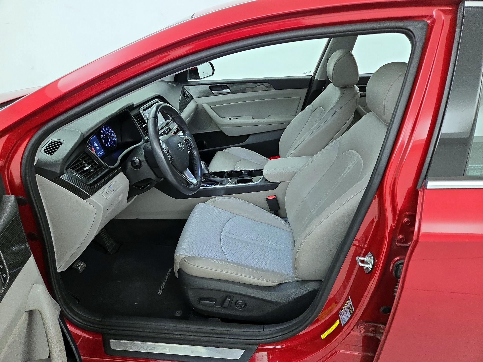 Thumbnail: 2018 Hyundai Sonata - 11