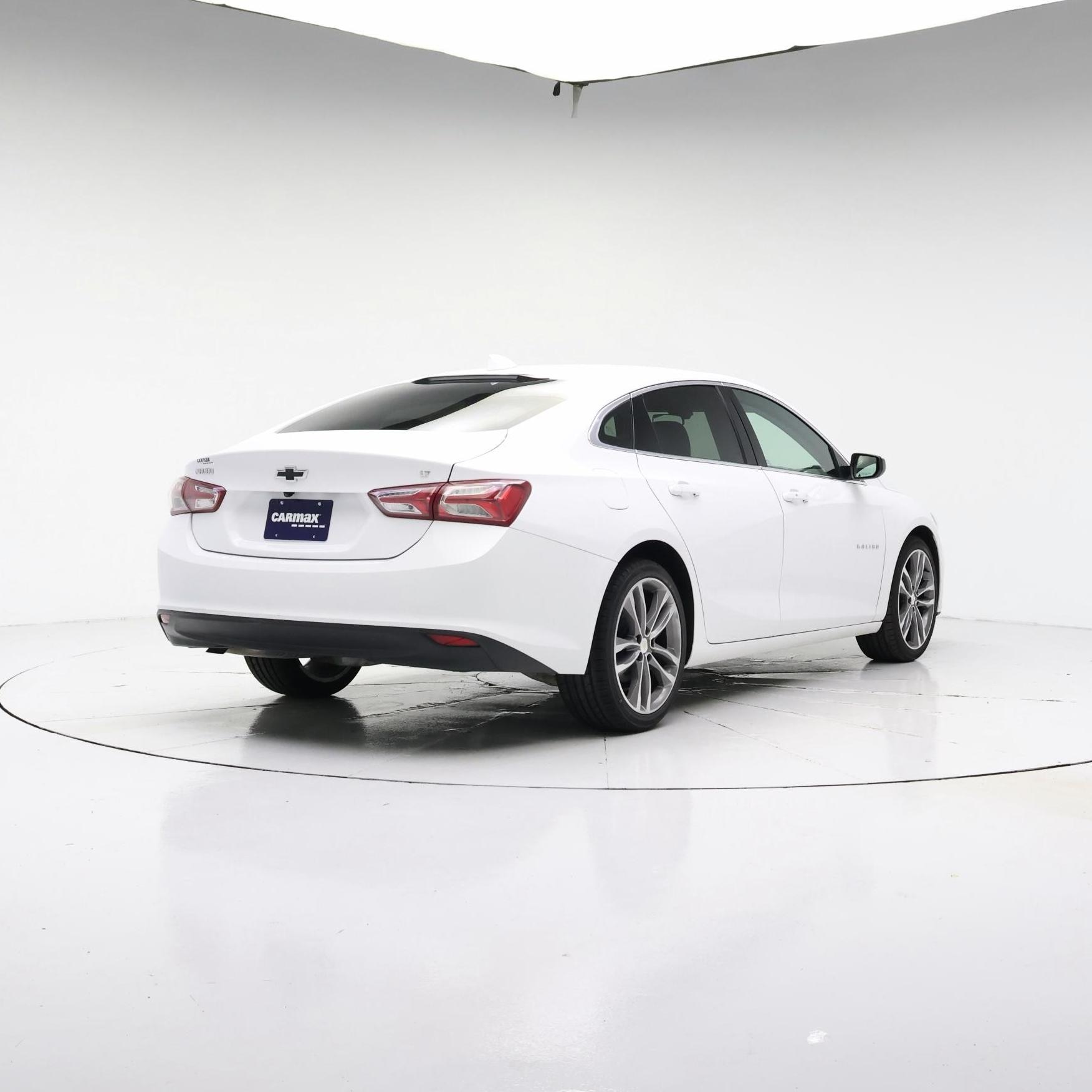 Thumbnail: 2021 Chevrolet Malibu - 8