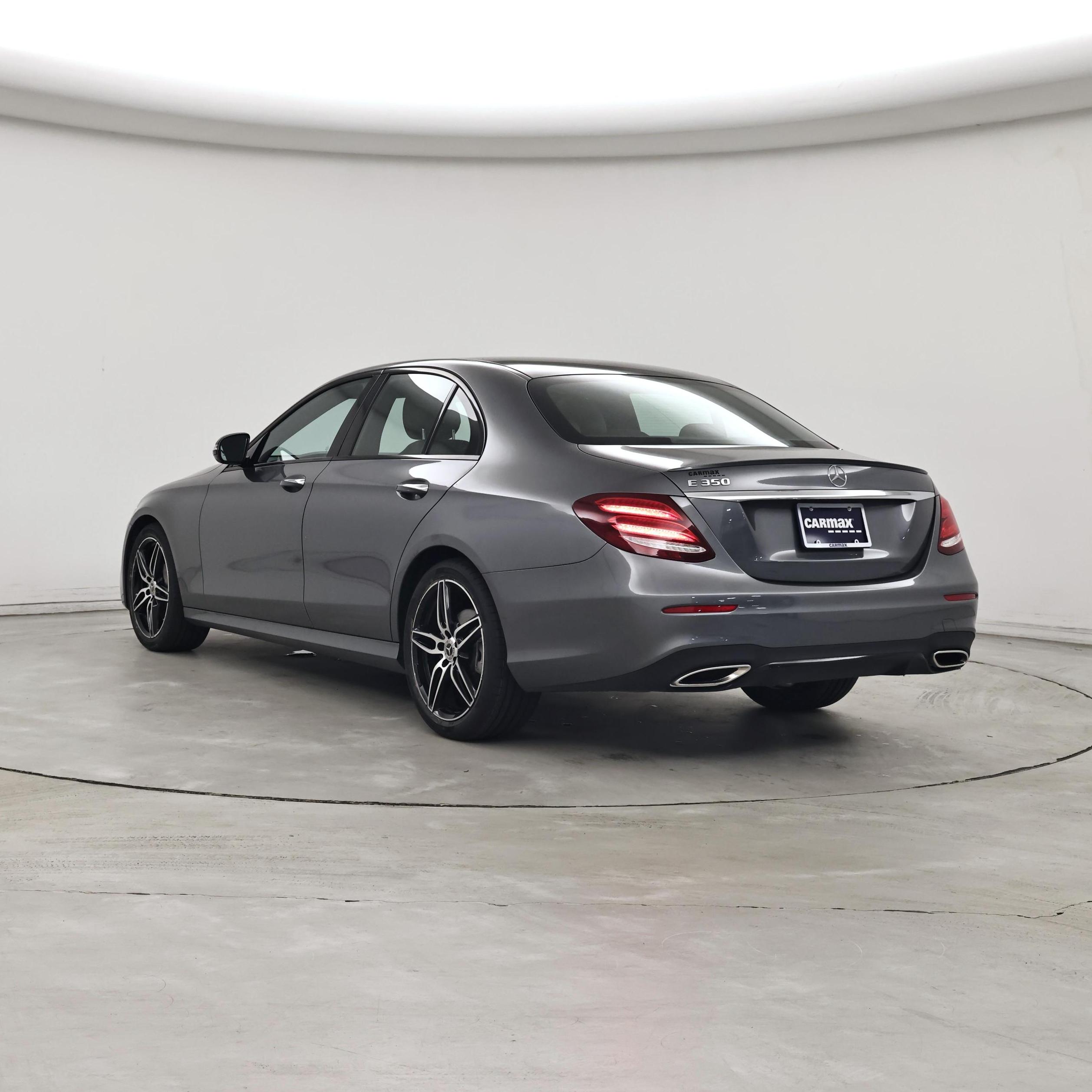 Thumbnail: 2020 Mercedes-Benz E-Class - 2