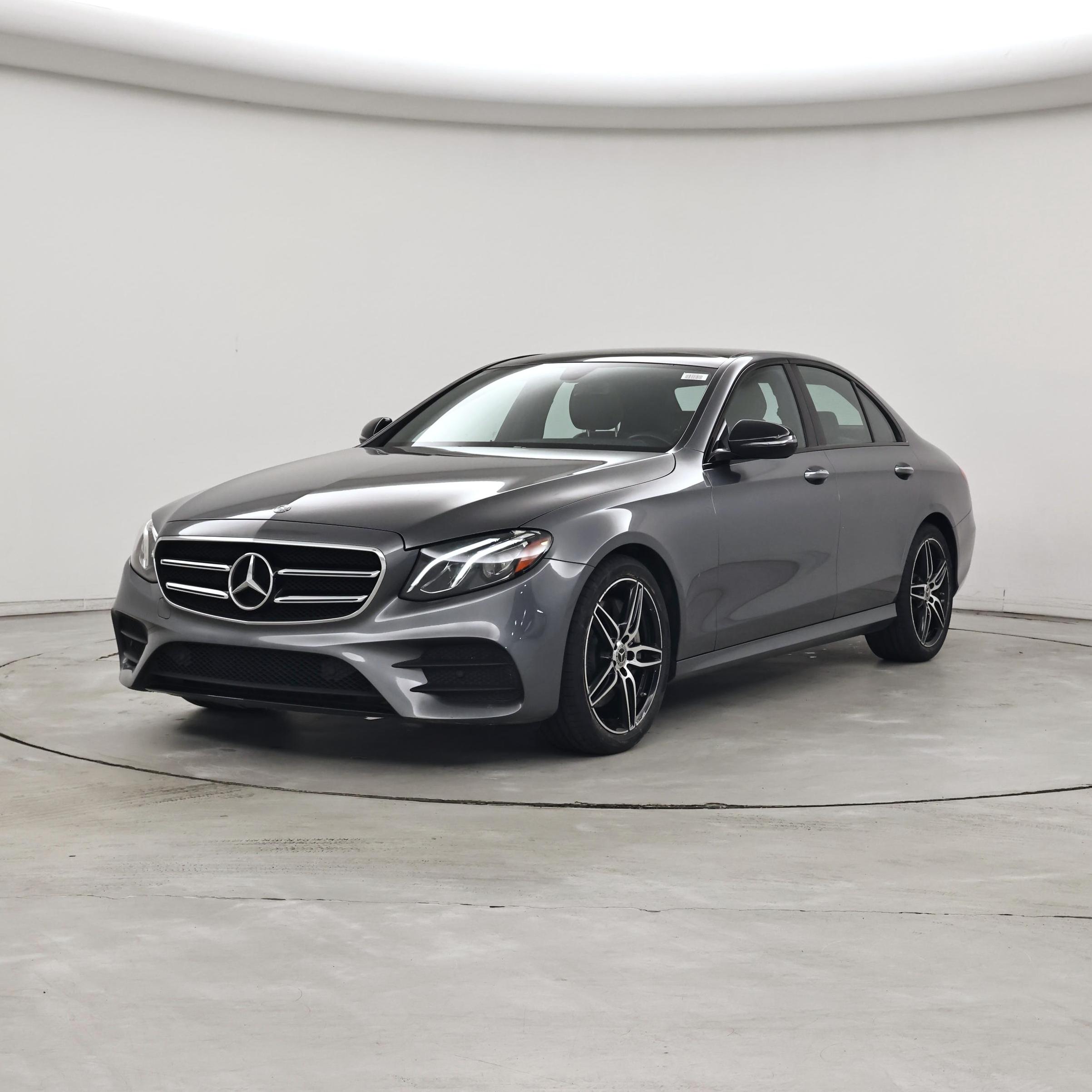 Thumbnail: 2020 Mercedes-Benz E-Class - 4