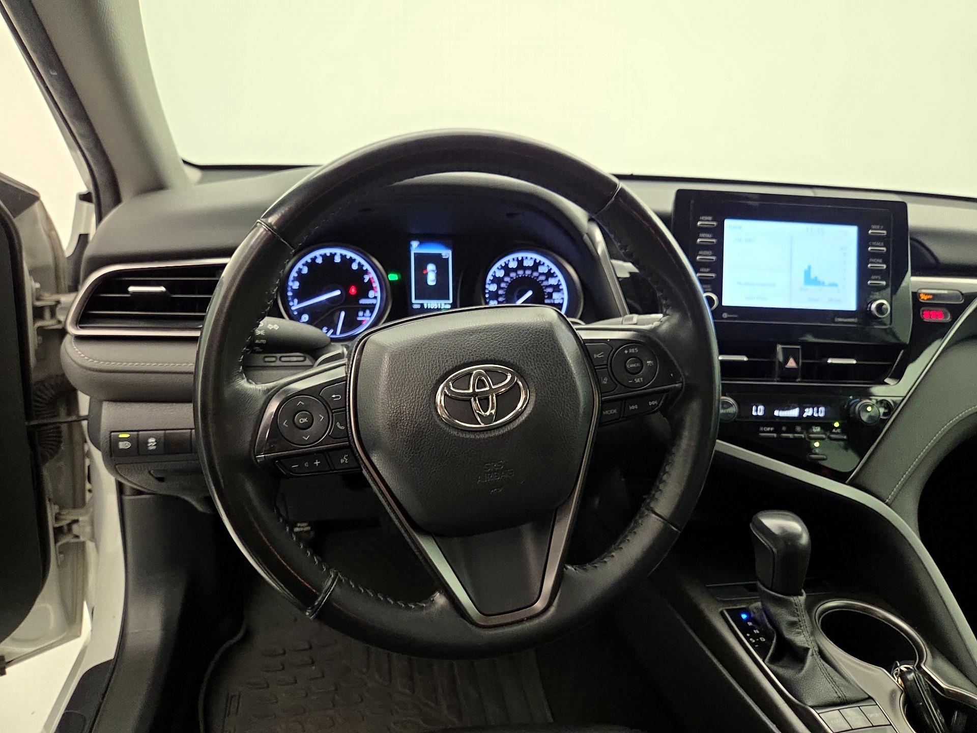 Thumbnail: 2023 Toyota Camry - 10
