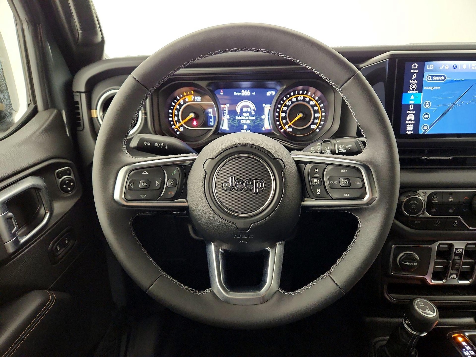2026 Jeep Wrangler 4-Door Sahara - Photo 11