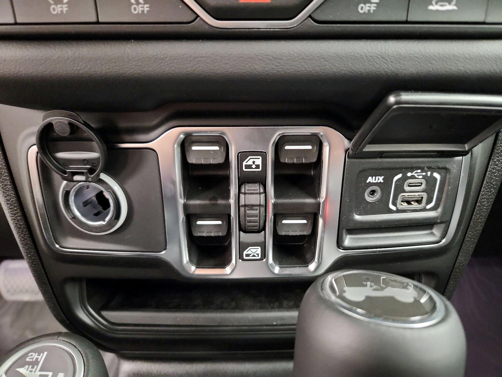 2026 Jeep Wrangler 4-Door Sahara - Photo 20