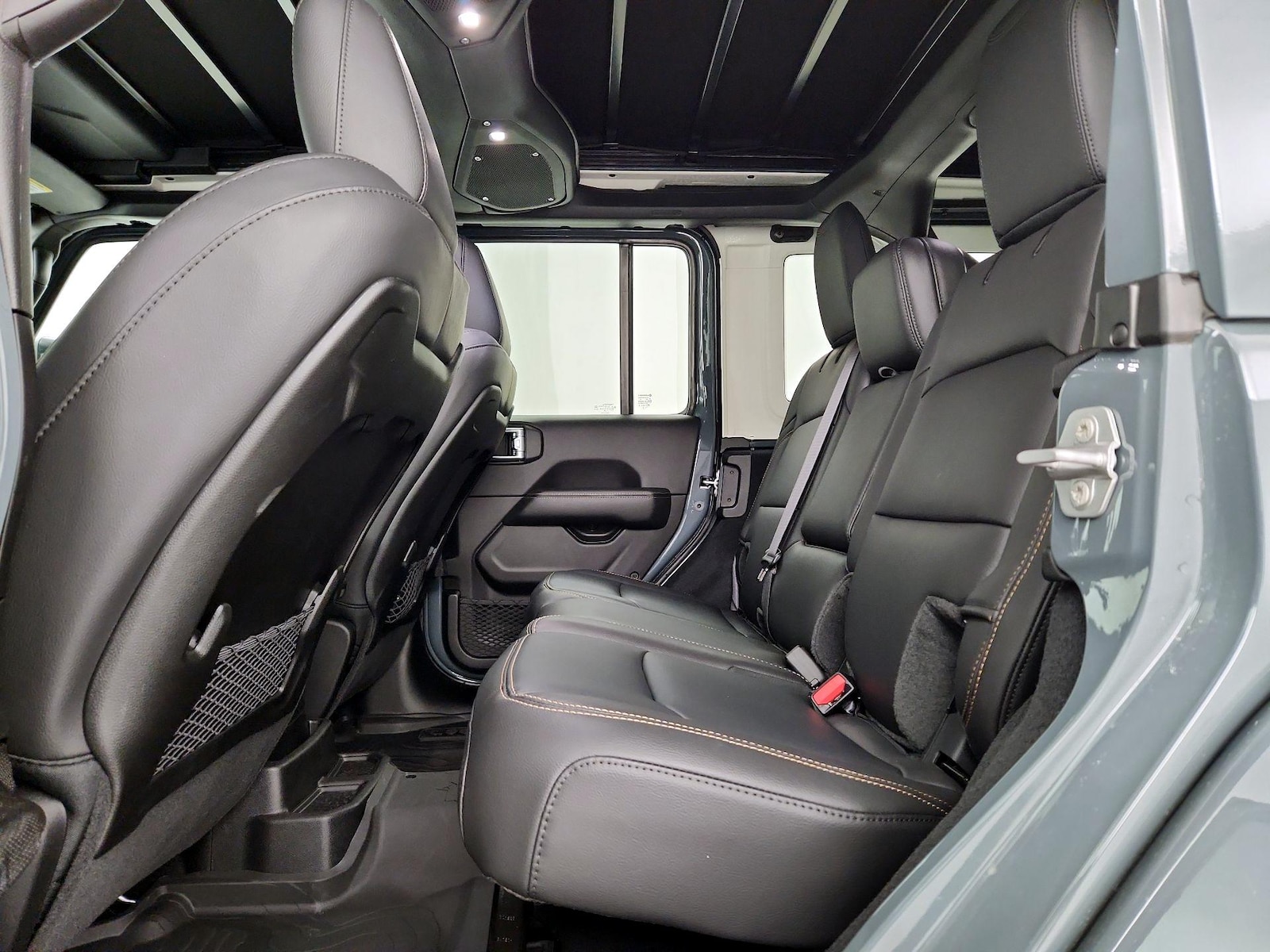 2026 Jeep Wrangler 4-Door Sahara - Photo 21
