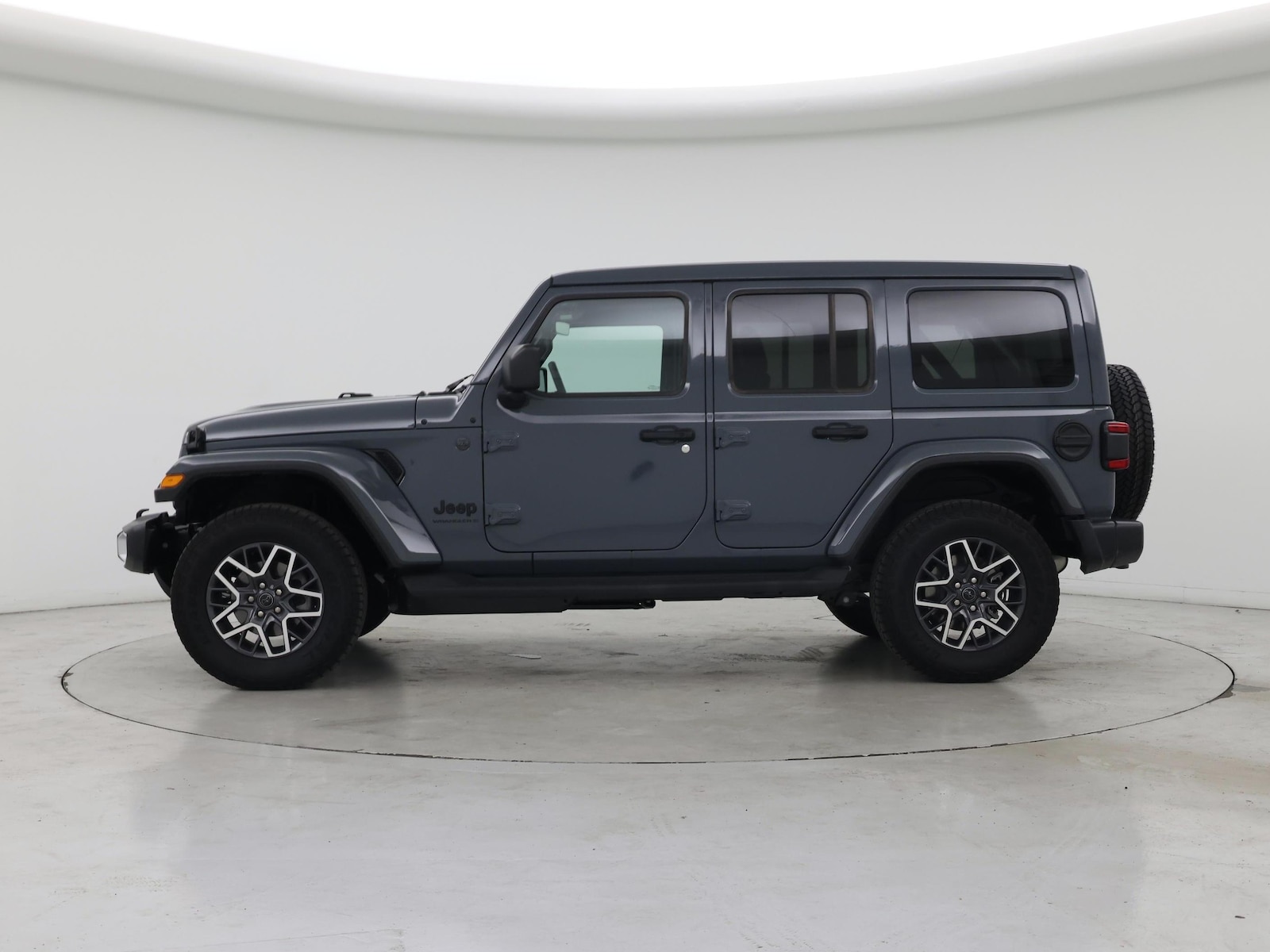 2026 Jeep Wrangler 4-Door Sahara - Photo 4