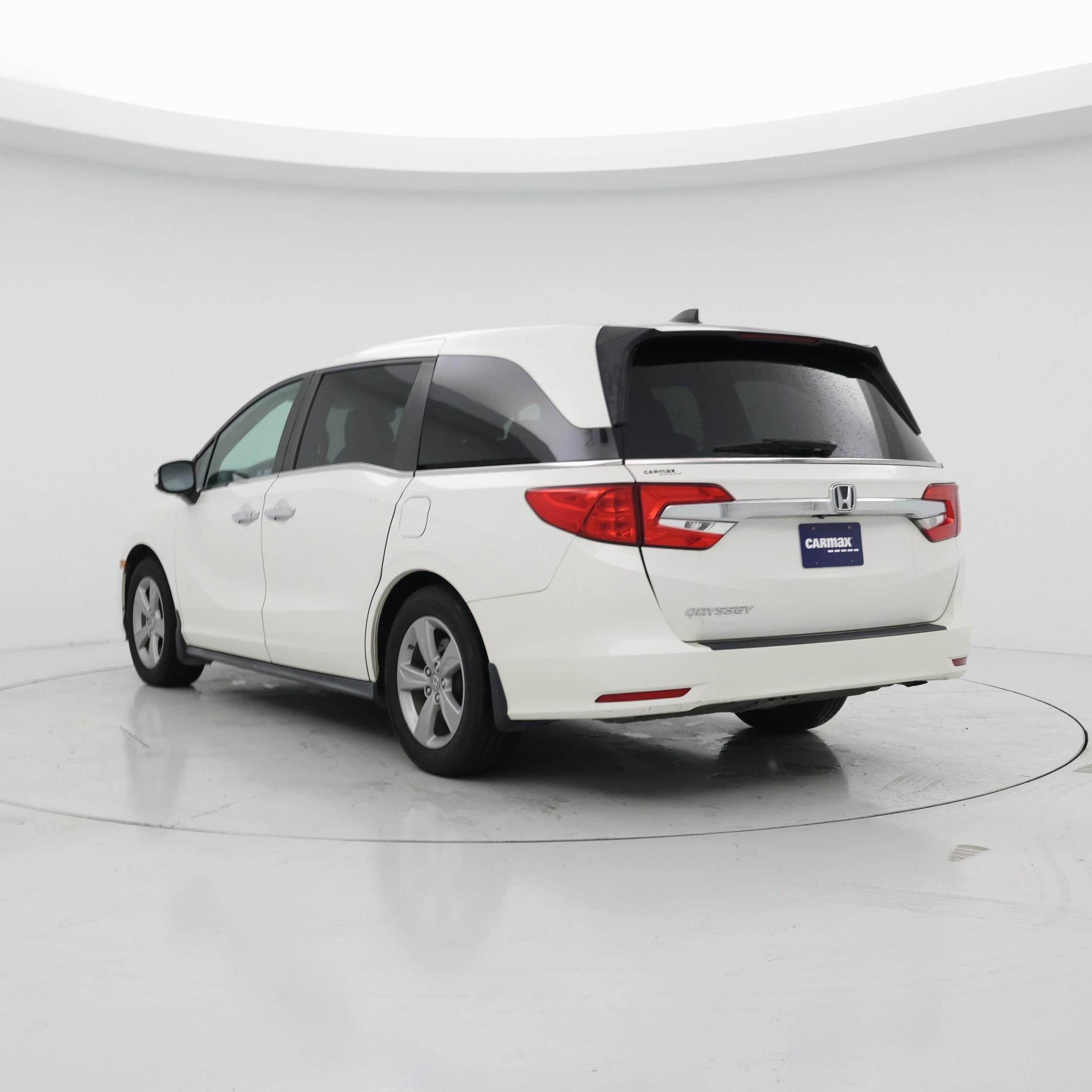 Thumbnail: 2019 Honda Odyssey - 2