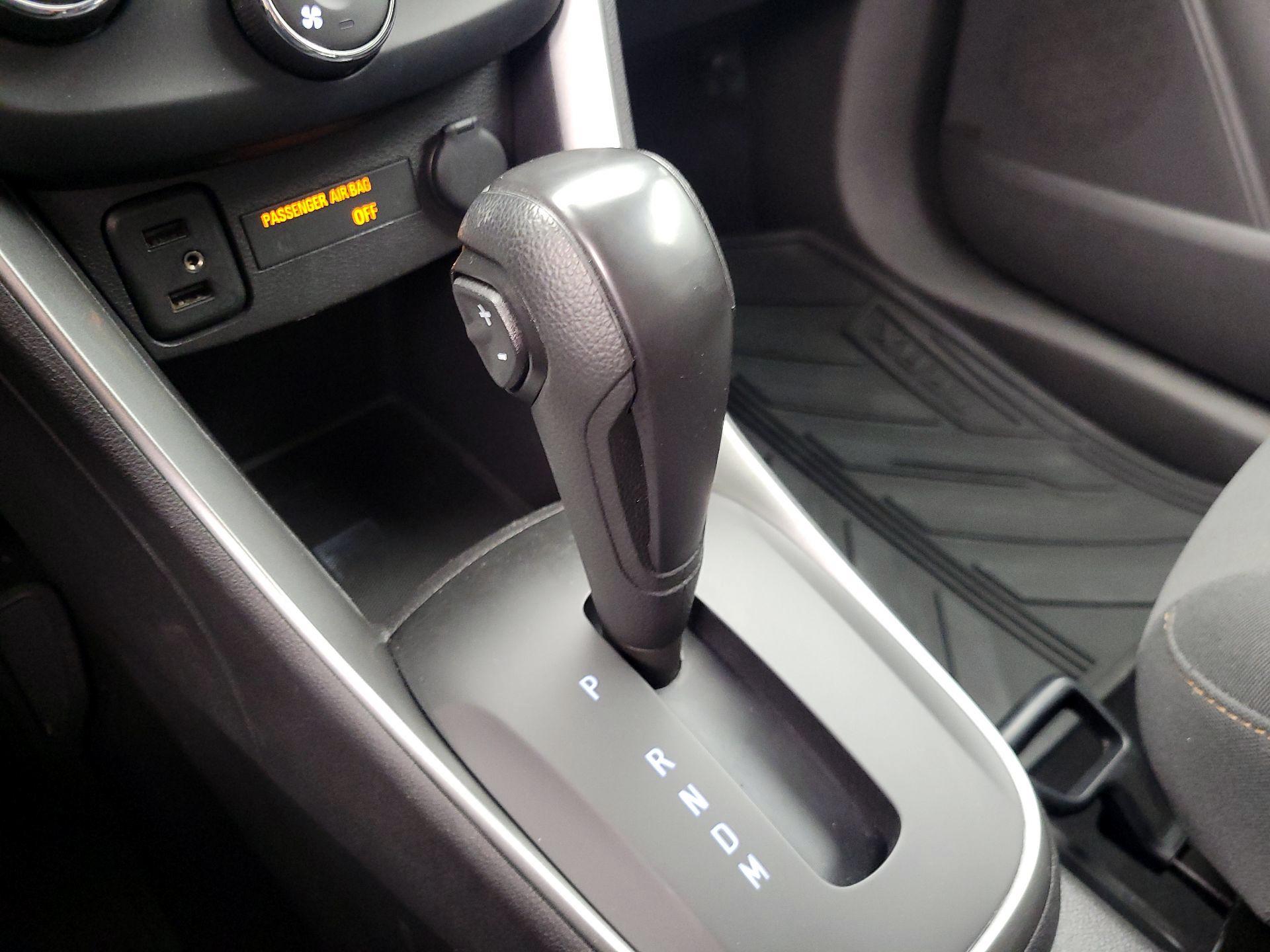 Thumbnail: 2019 Chevrolet Trax - 17