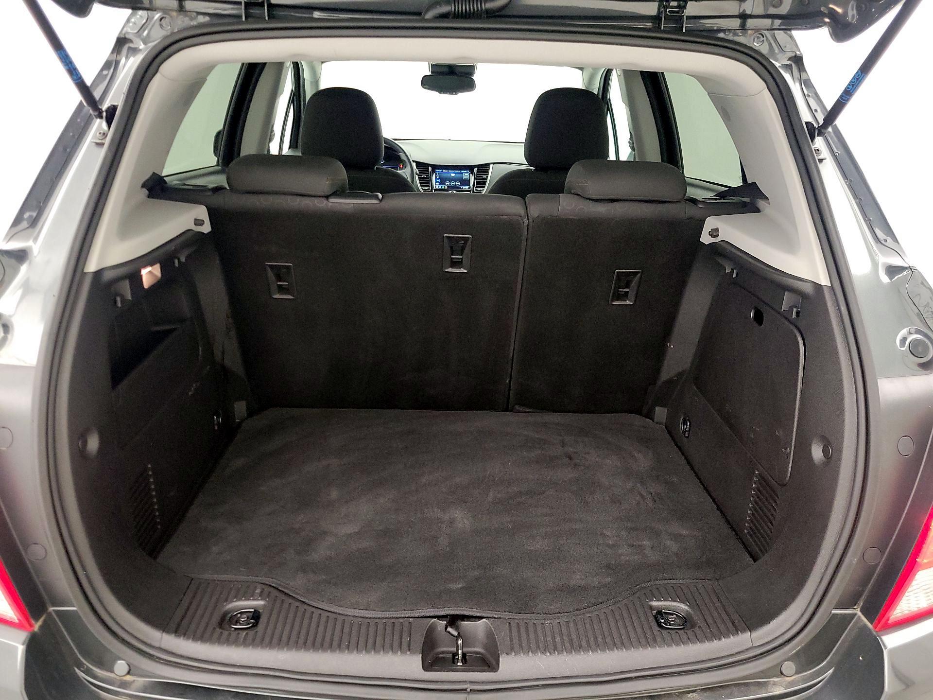 Thumbnail: 2019 Chevrolet Trax - 20