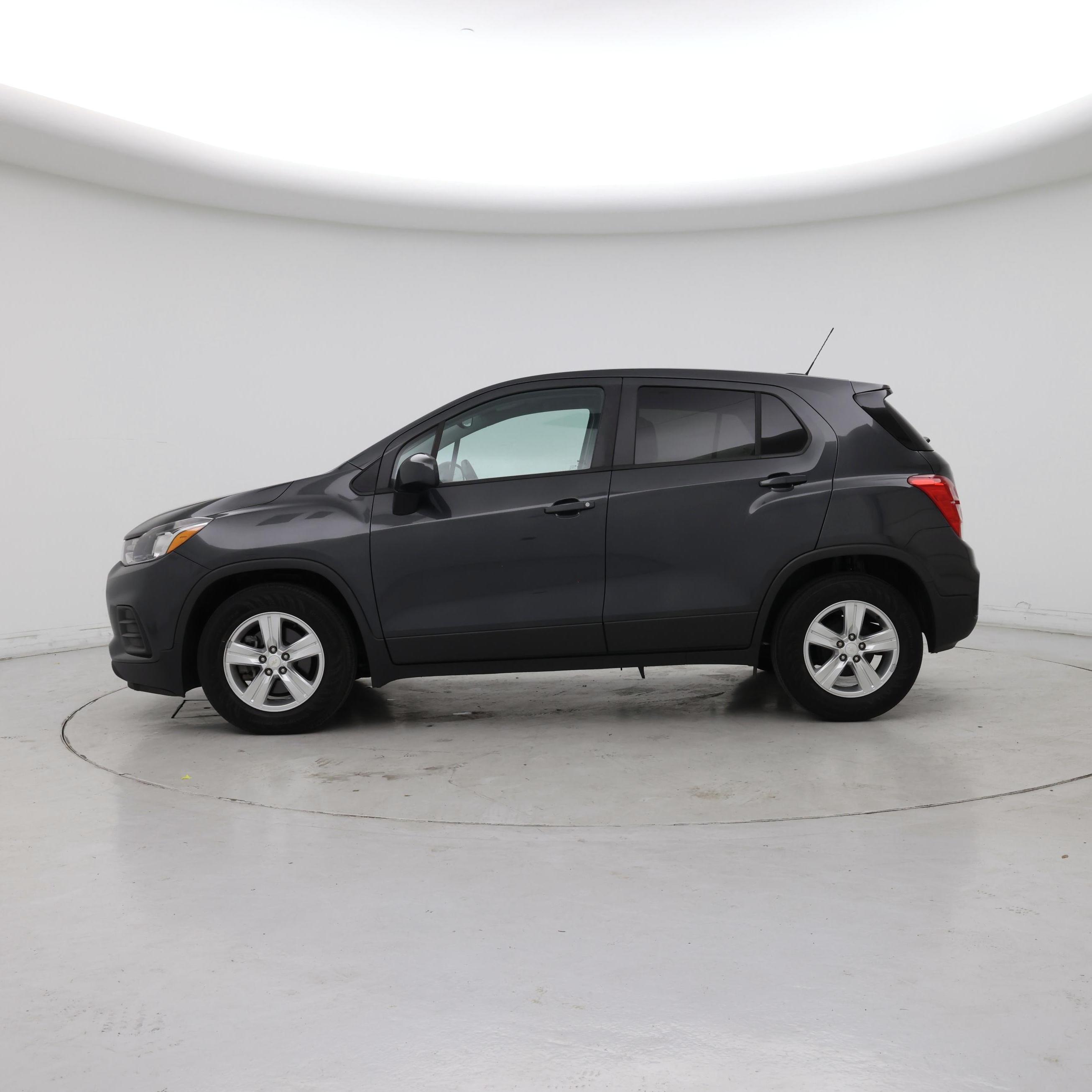 Thumbnail: 2019 Chevrolet Trax - 3