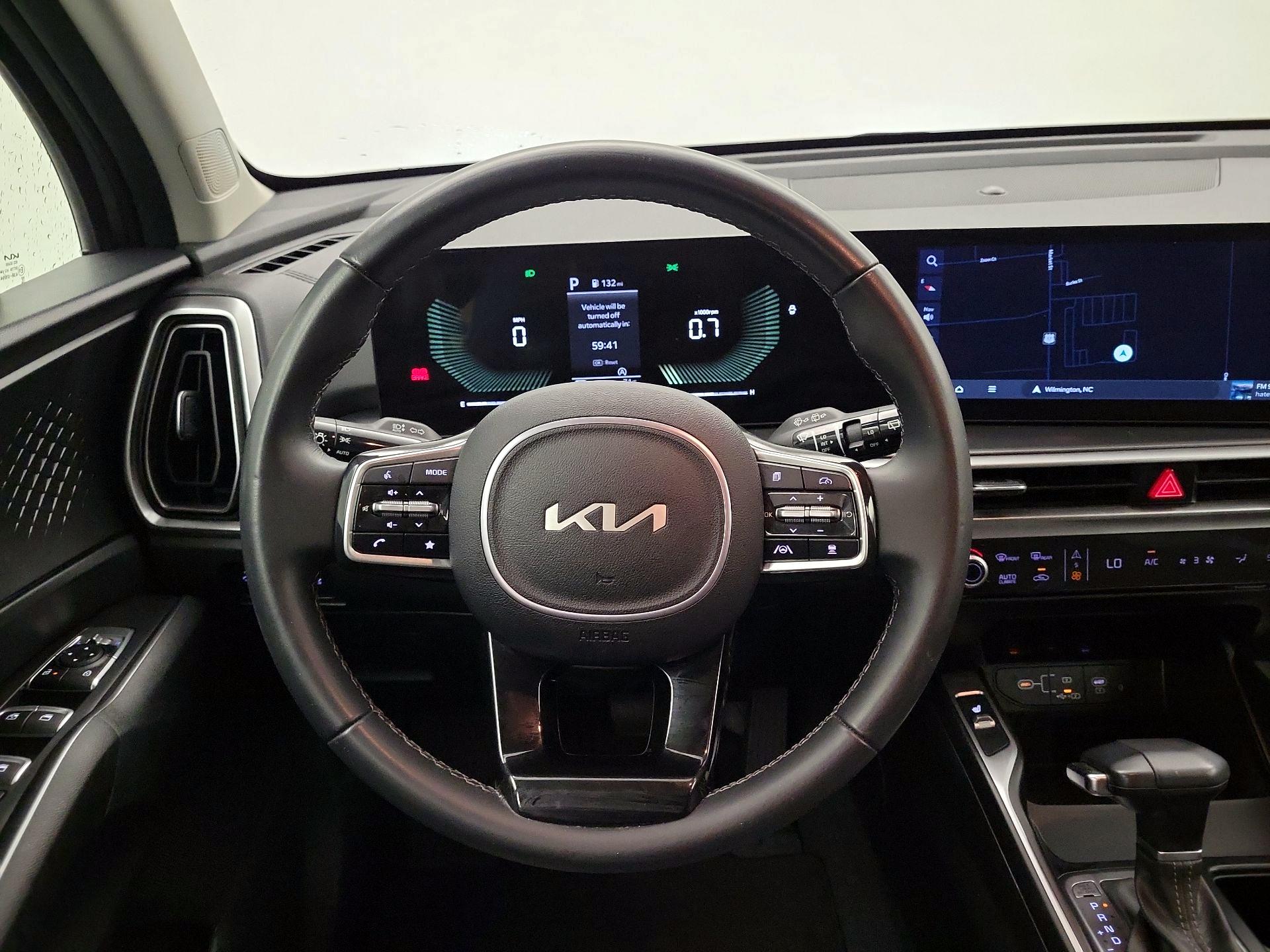 Thumbnail: 2024 Kia Sorento - 10