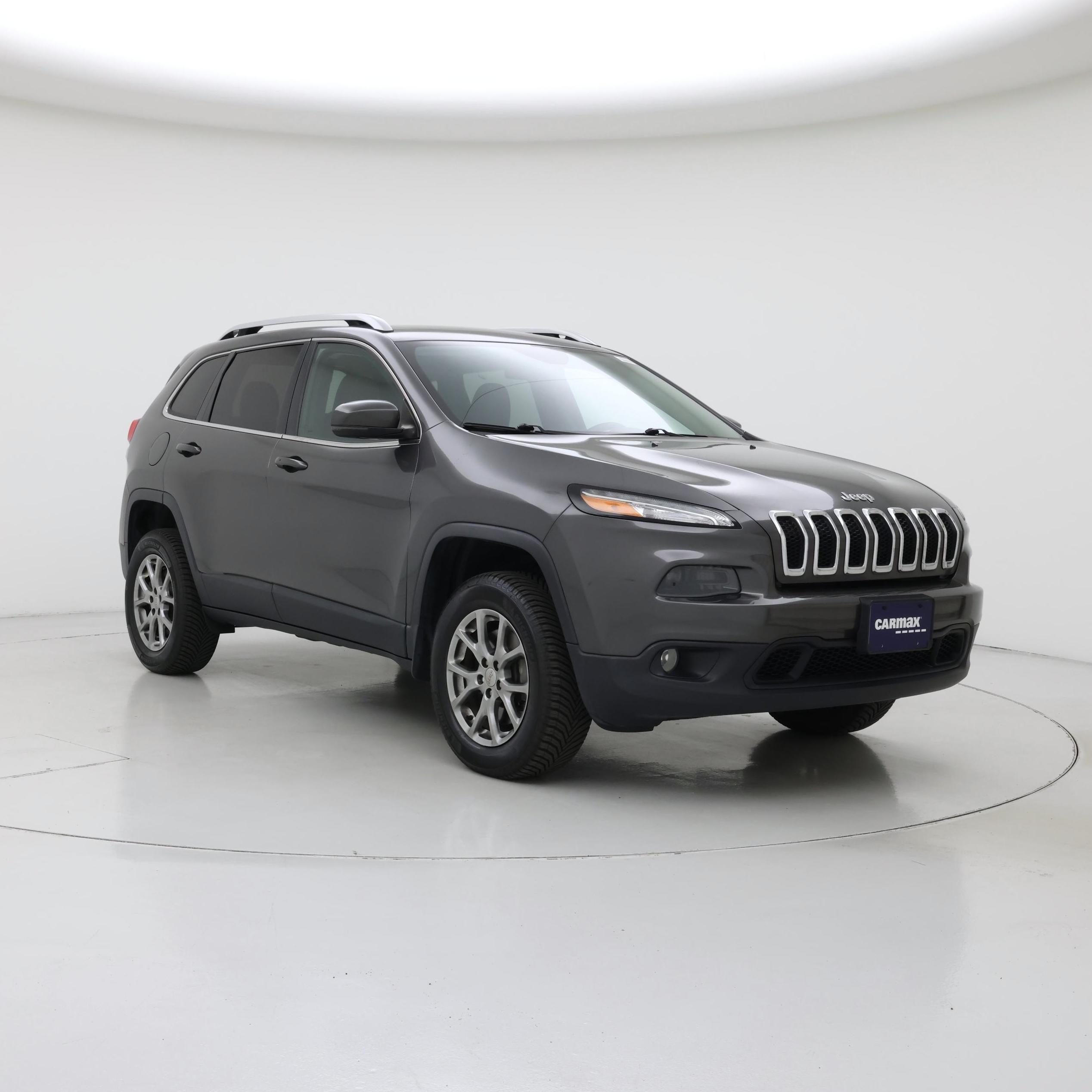 Gray 2018 Jeep Cherokee Latitude Plus 4WD SUV / Crossover Four-Wheel Drive Automatic