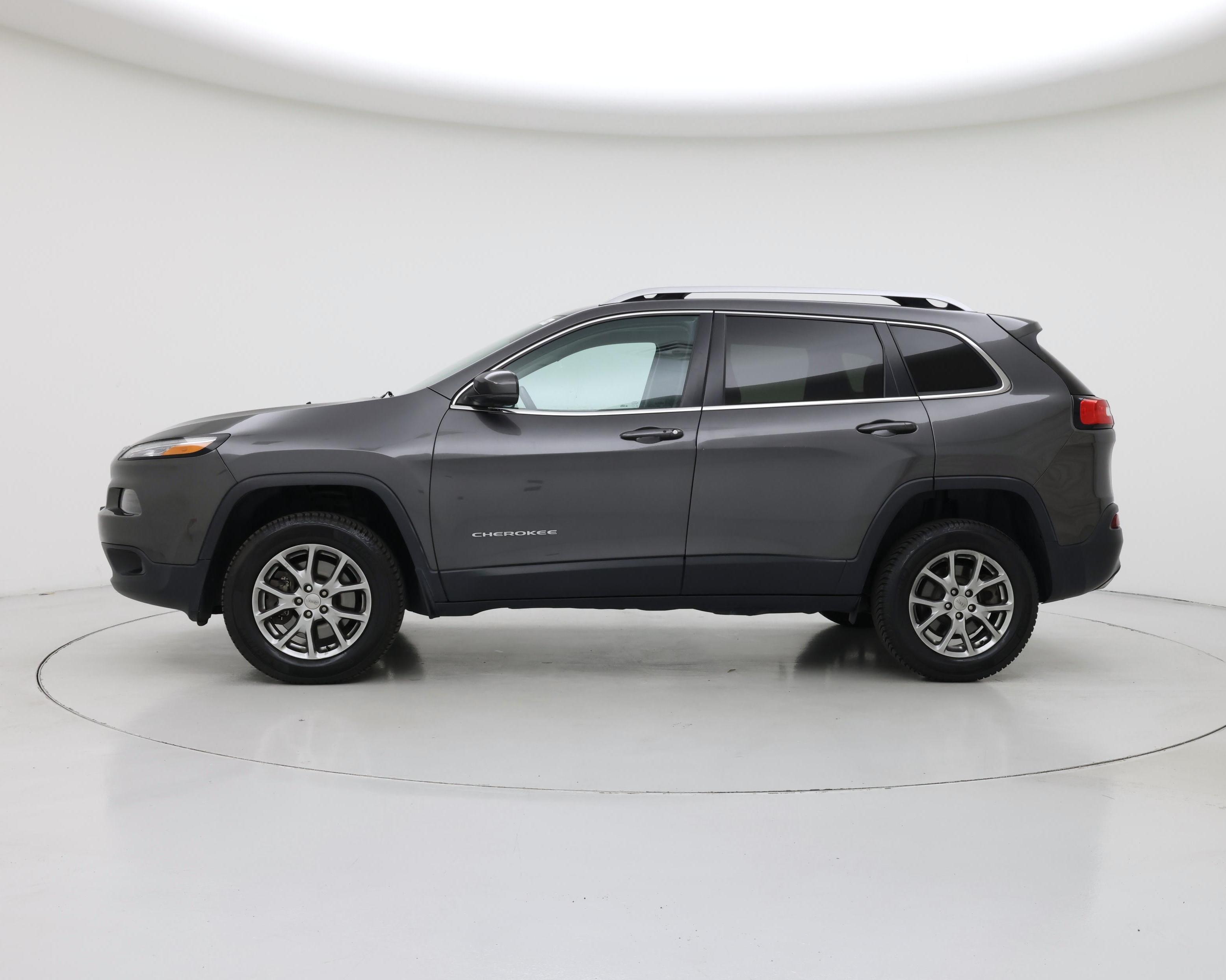 Thumbnail: 2018 Jeep Cherokee - 3