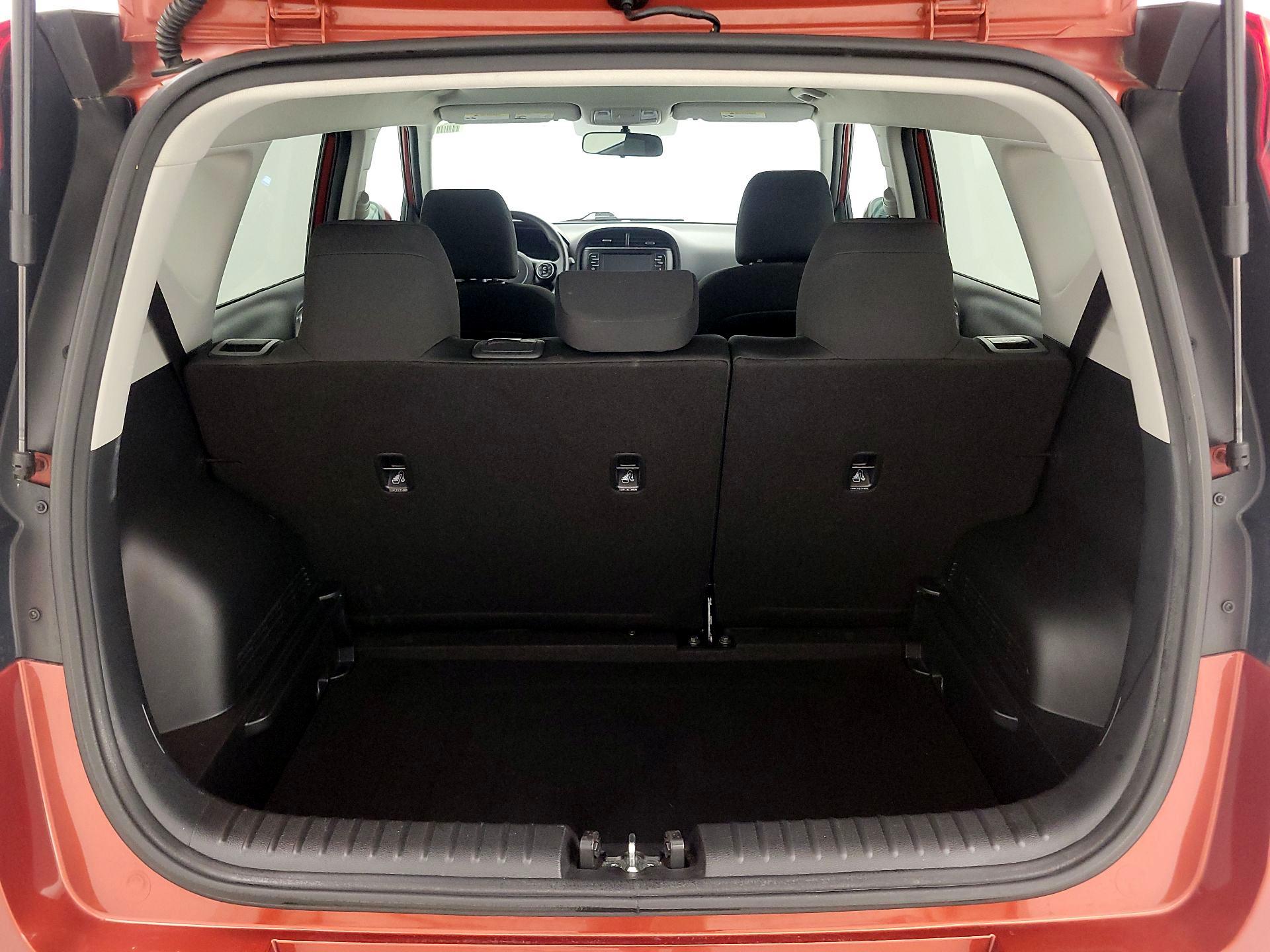 Thumbnail: 2021 Kia Soul - 20
