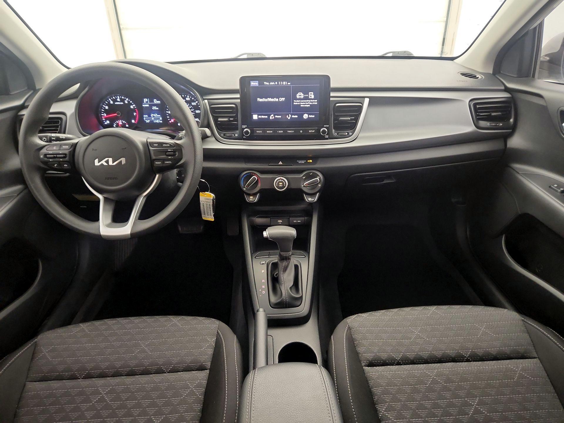 Thumbnail: 2023 Kia Rio - 9