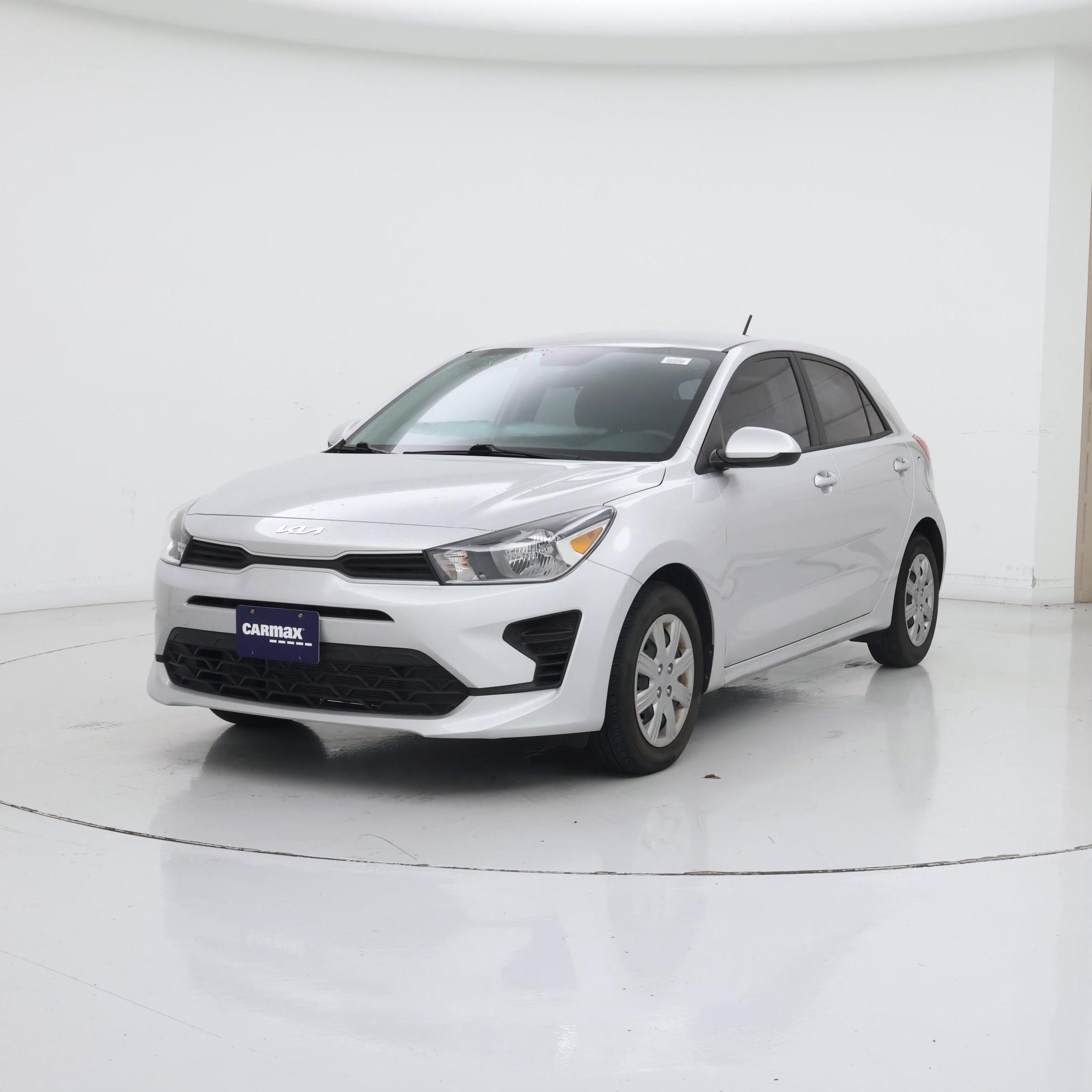 Thumbnail: 2023 Kia Rio - 4