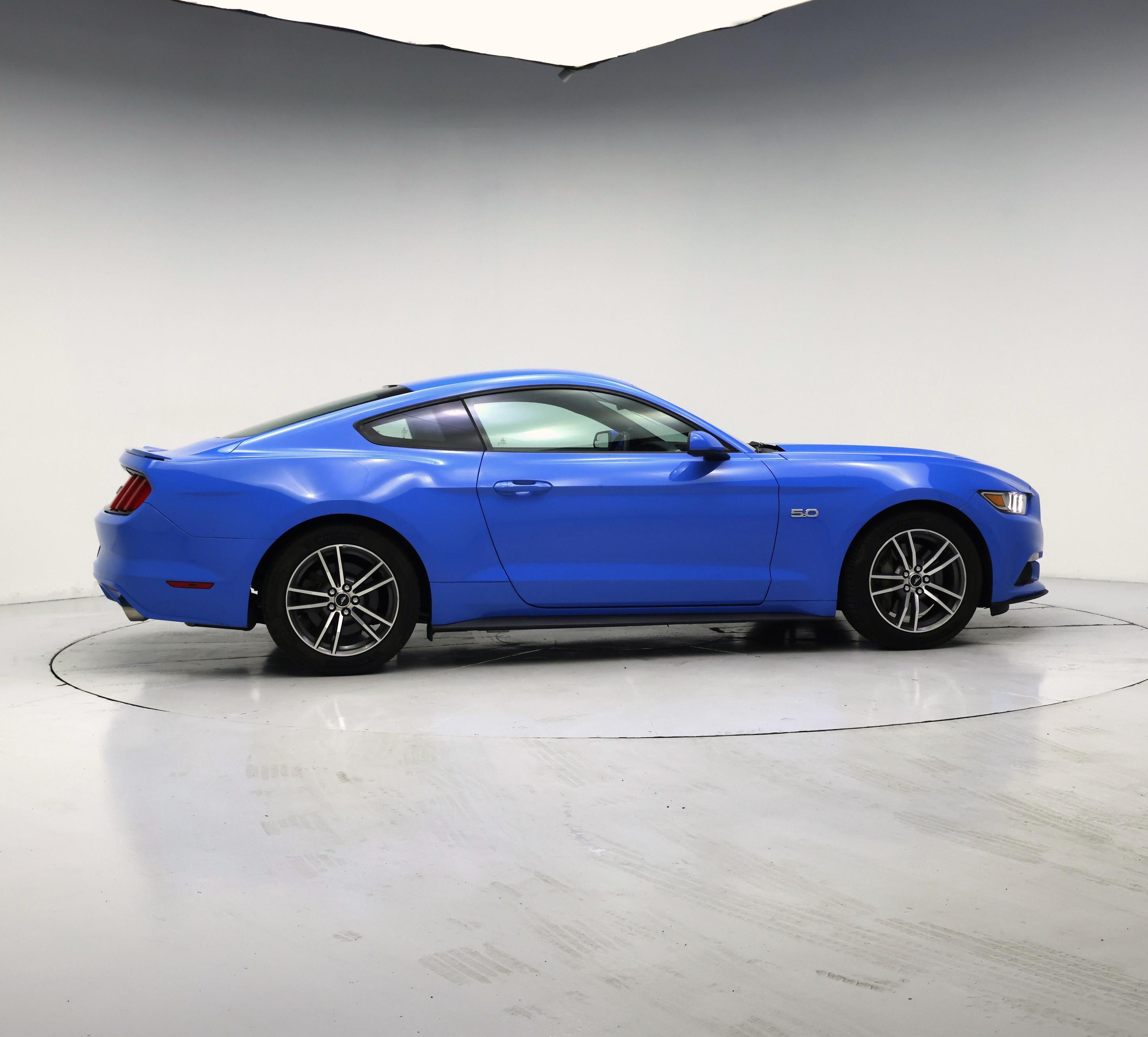 Thumbnail: 2017 Ford Mustang - 7