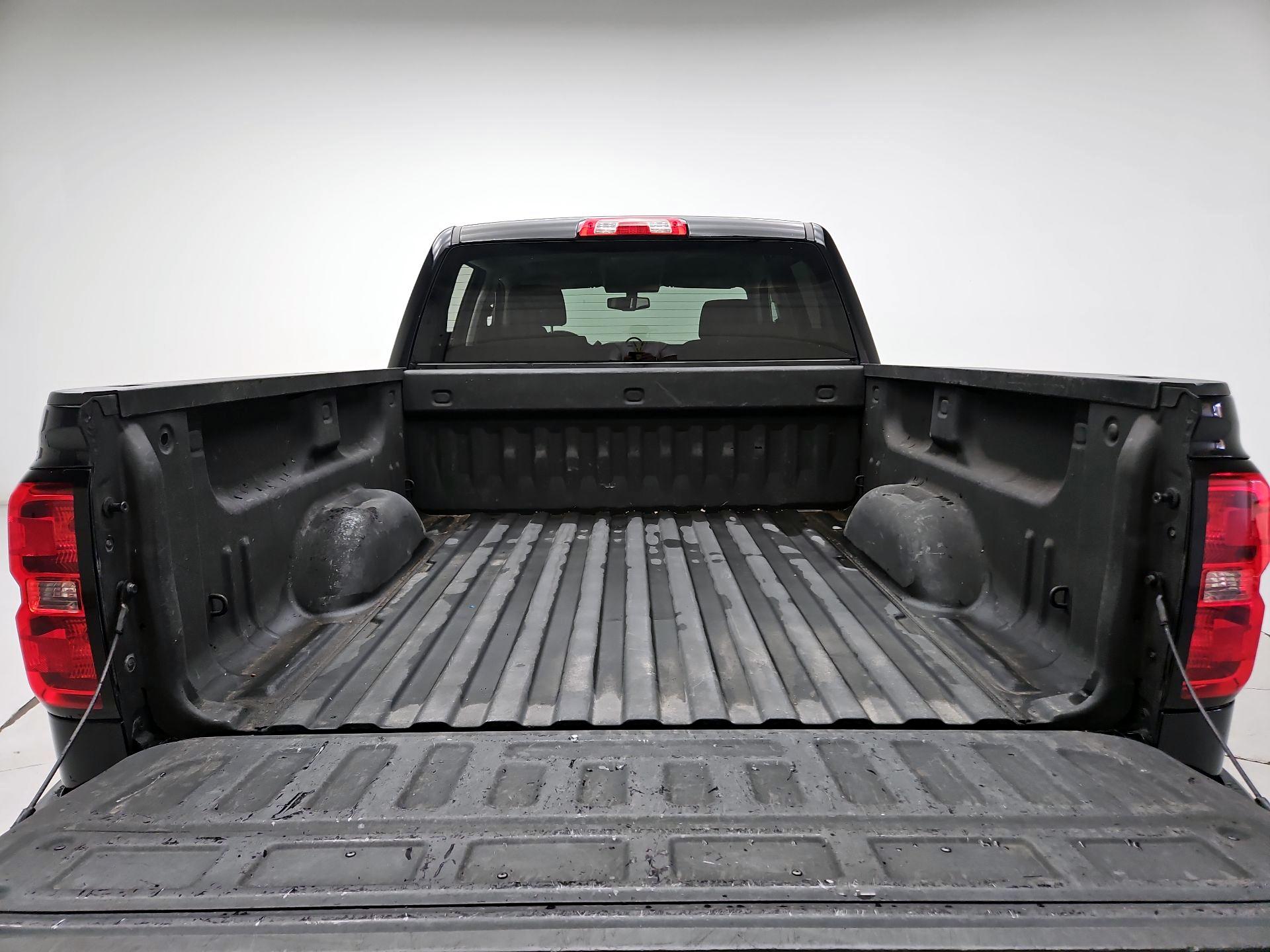 Thumbnail: 2018 Chevrolet Silverado 1500 - 20