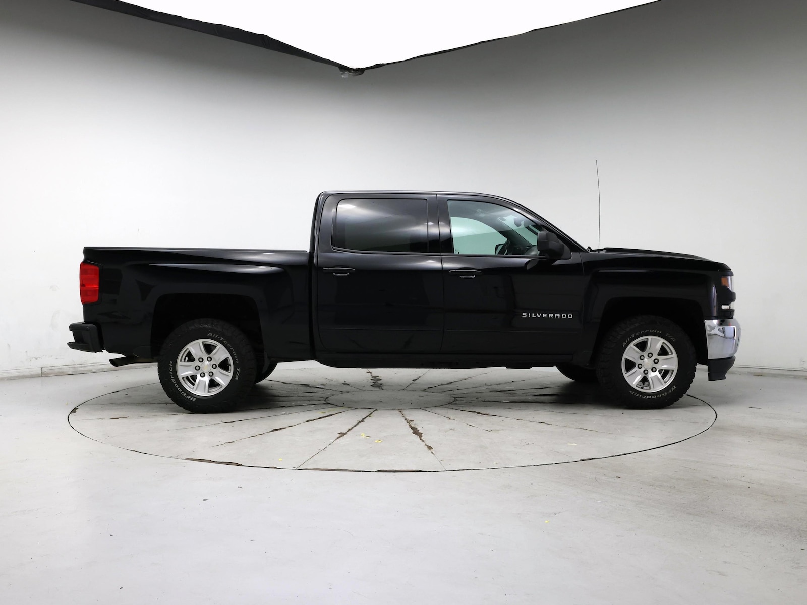 2018 Chevrolet Silverado 1500 LT - Photo 8