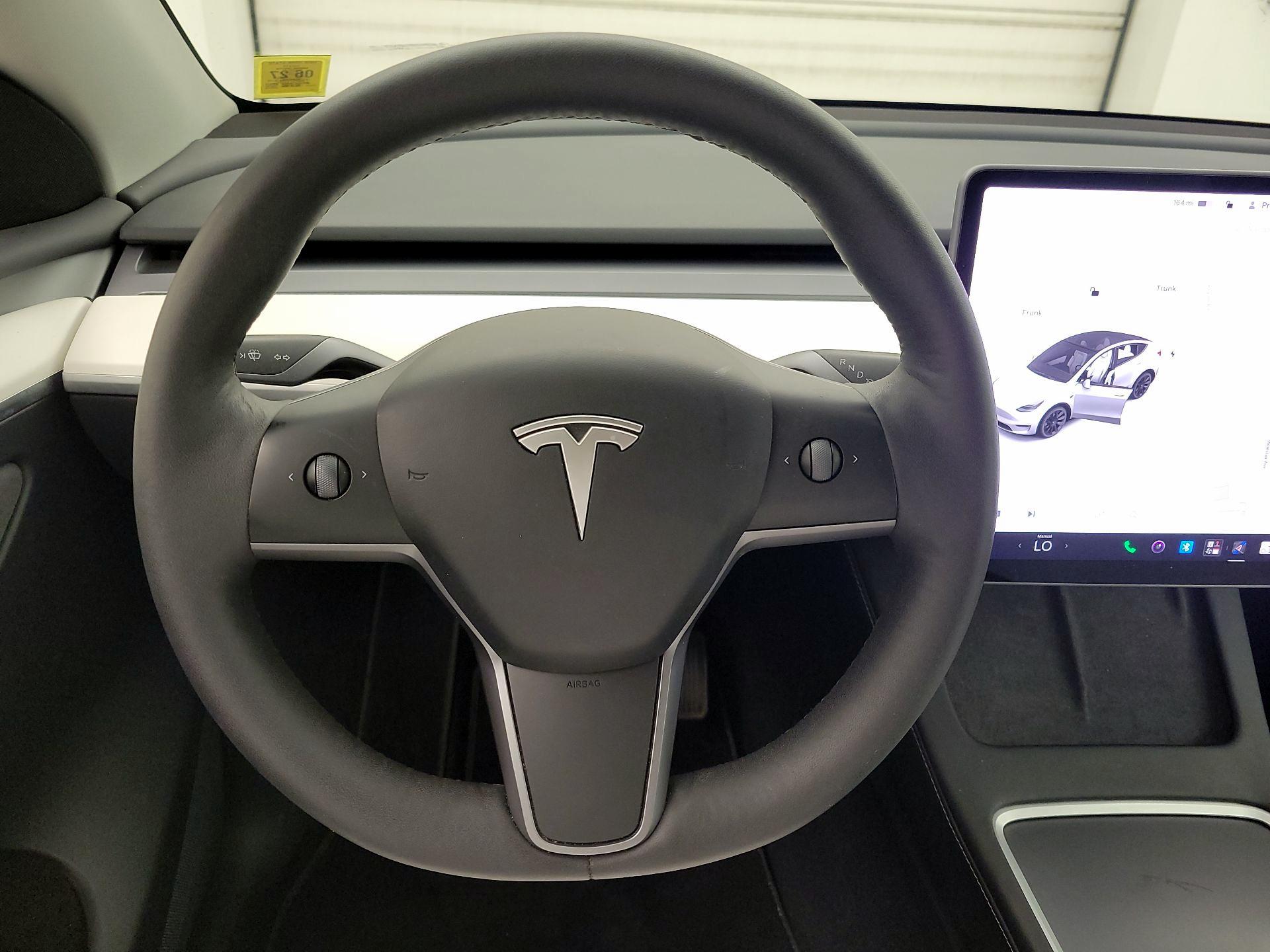 Thumbnail: 2023 Tesla Model Y - 10