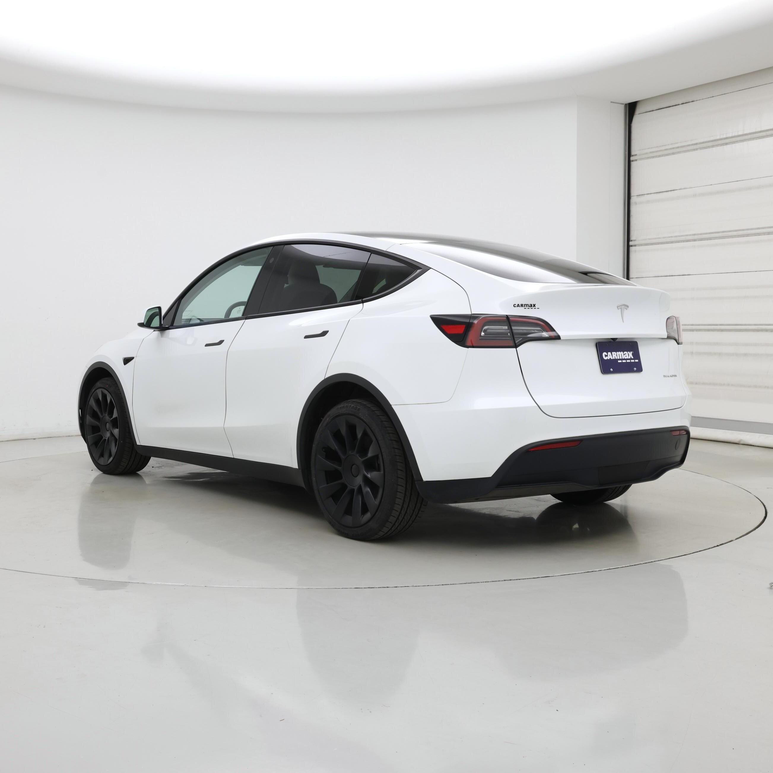 Thumbnail: 2023 Tesla Model Y - 2