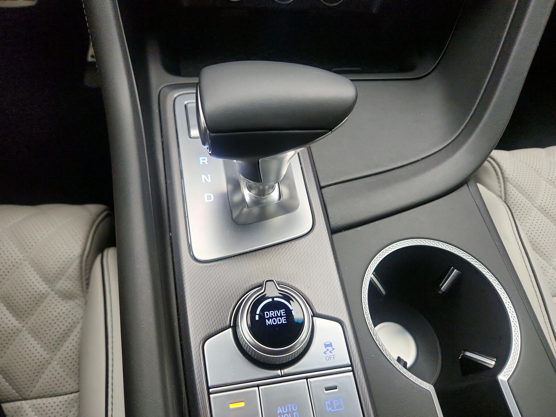 Thumbnail: 2025 Genesis G70 - 18