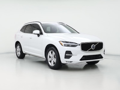 2022 Volvo XC60 B5 Momentum