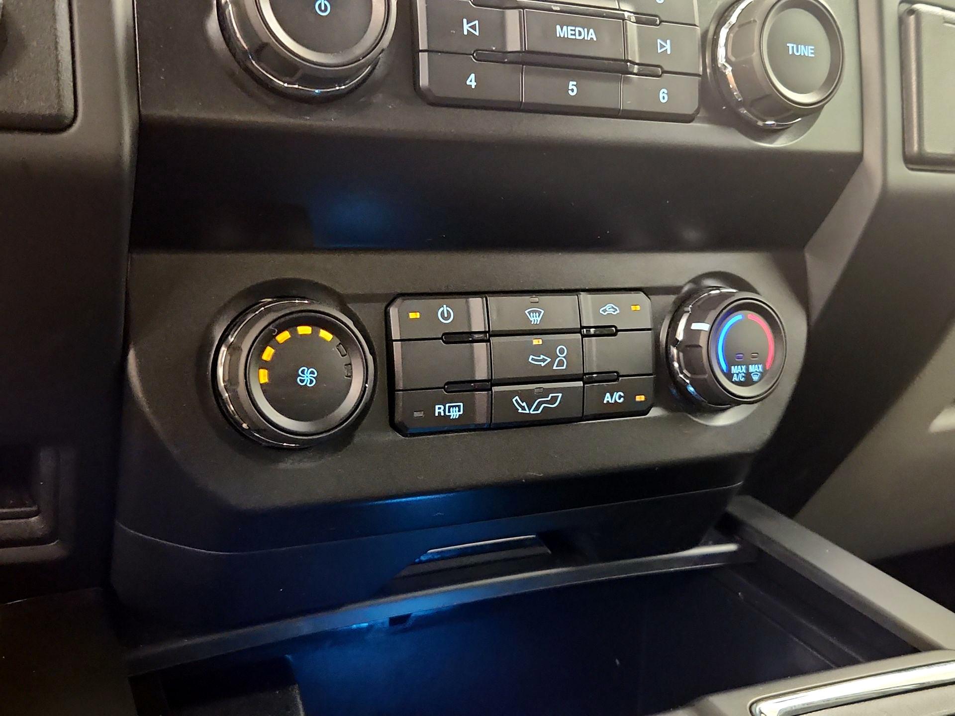 Thumbnail: 2020 Ford F-150 - 16