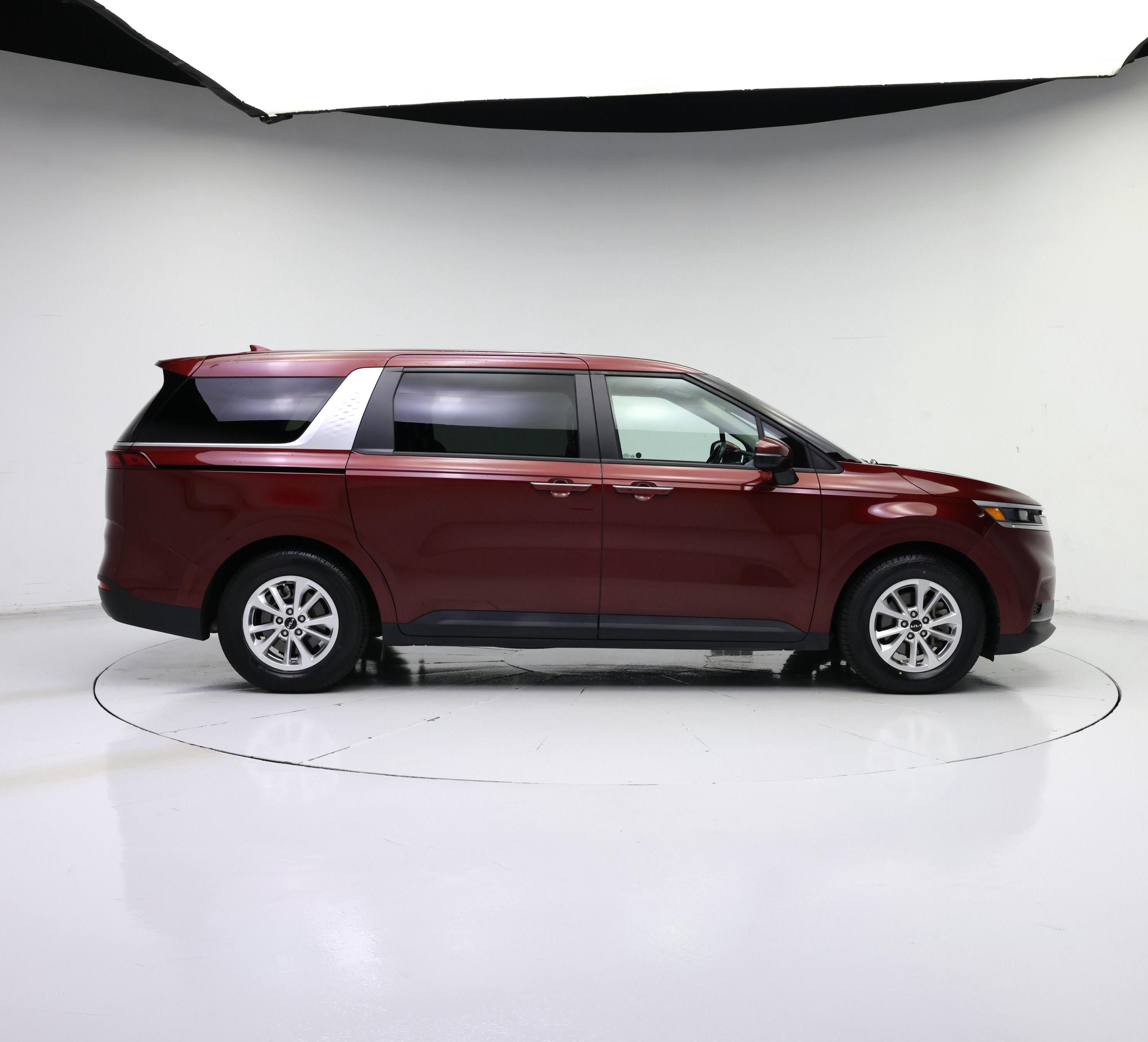 Thumbnail: 2023 Kia Carnival - 7