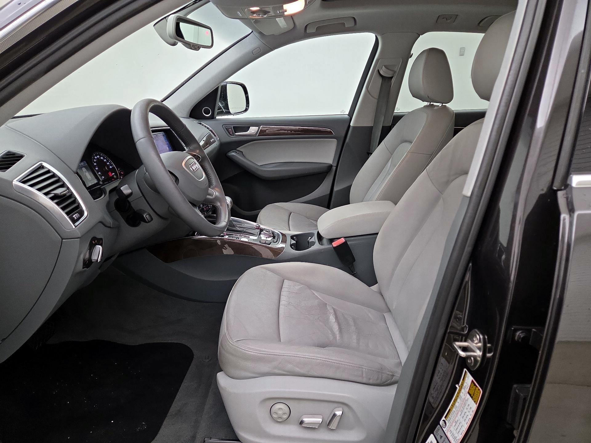 Thumbnail: 2016 Audi Q5 - 11
