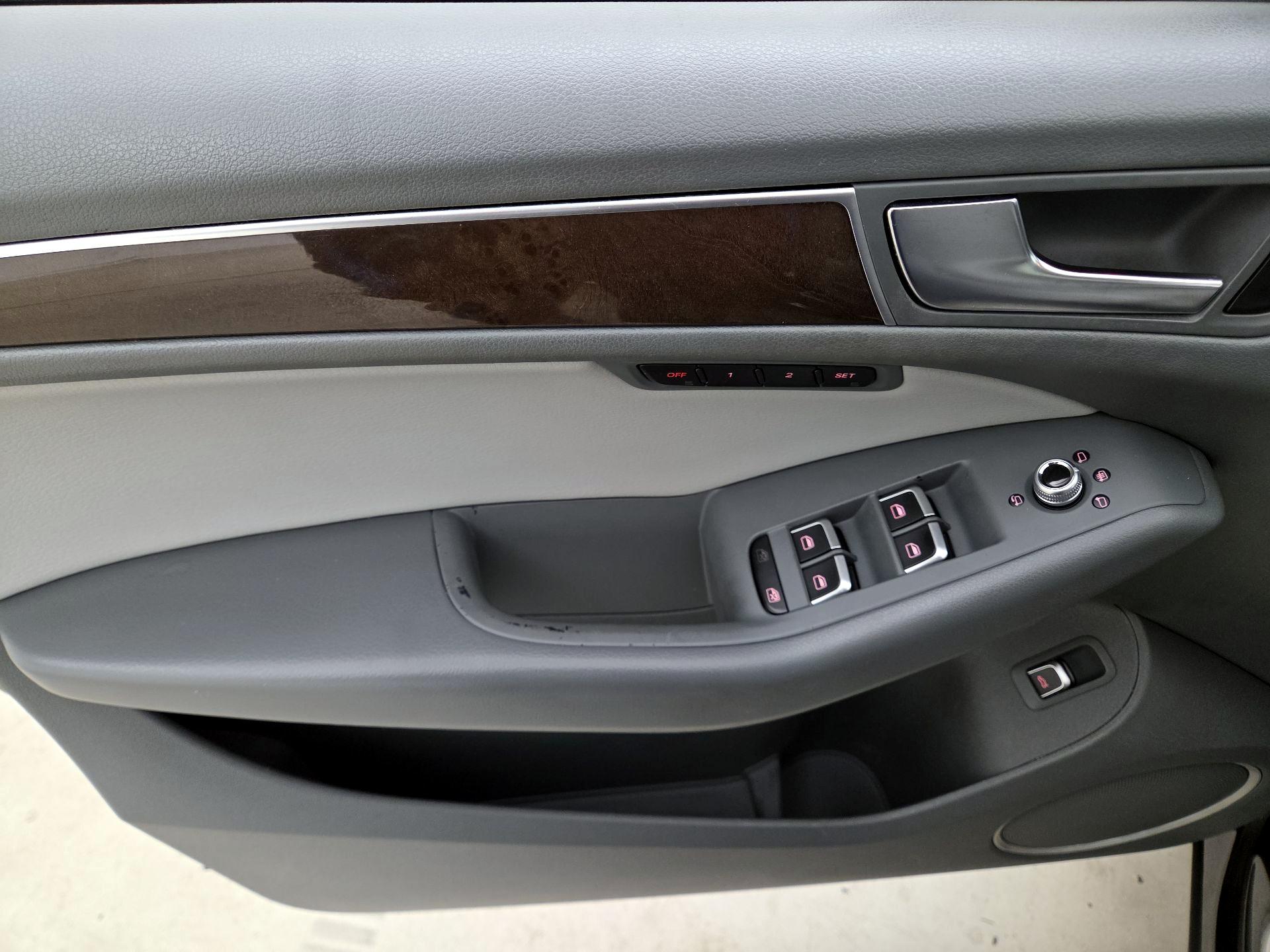 Thumbnail: 2016 Audi Q5 - 12