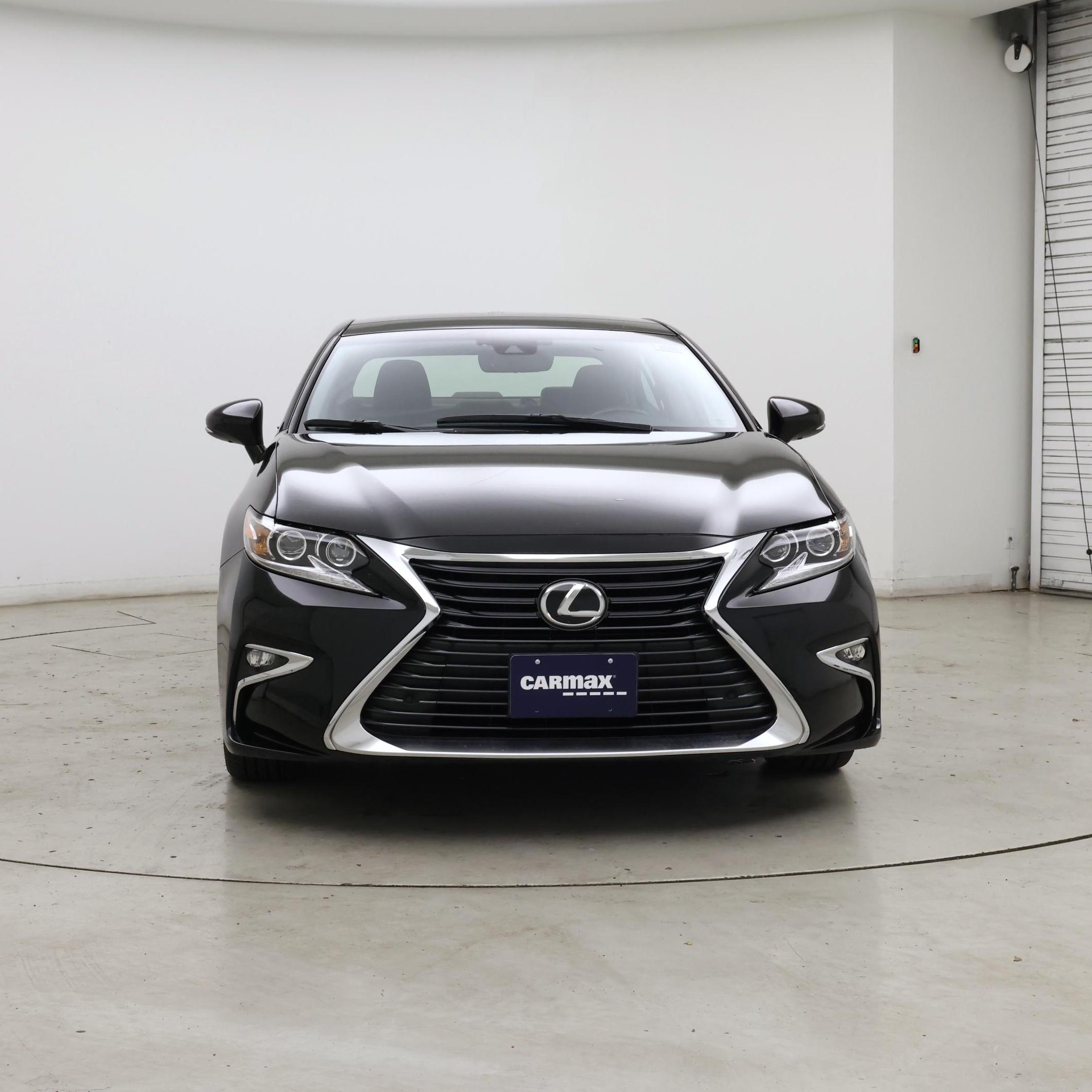 Thumbnail: 2016 Lexus ES - 5