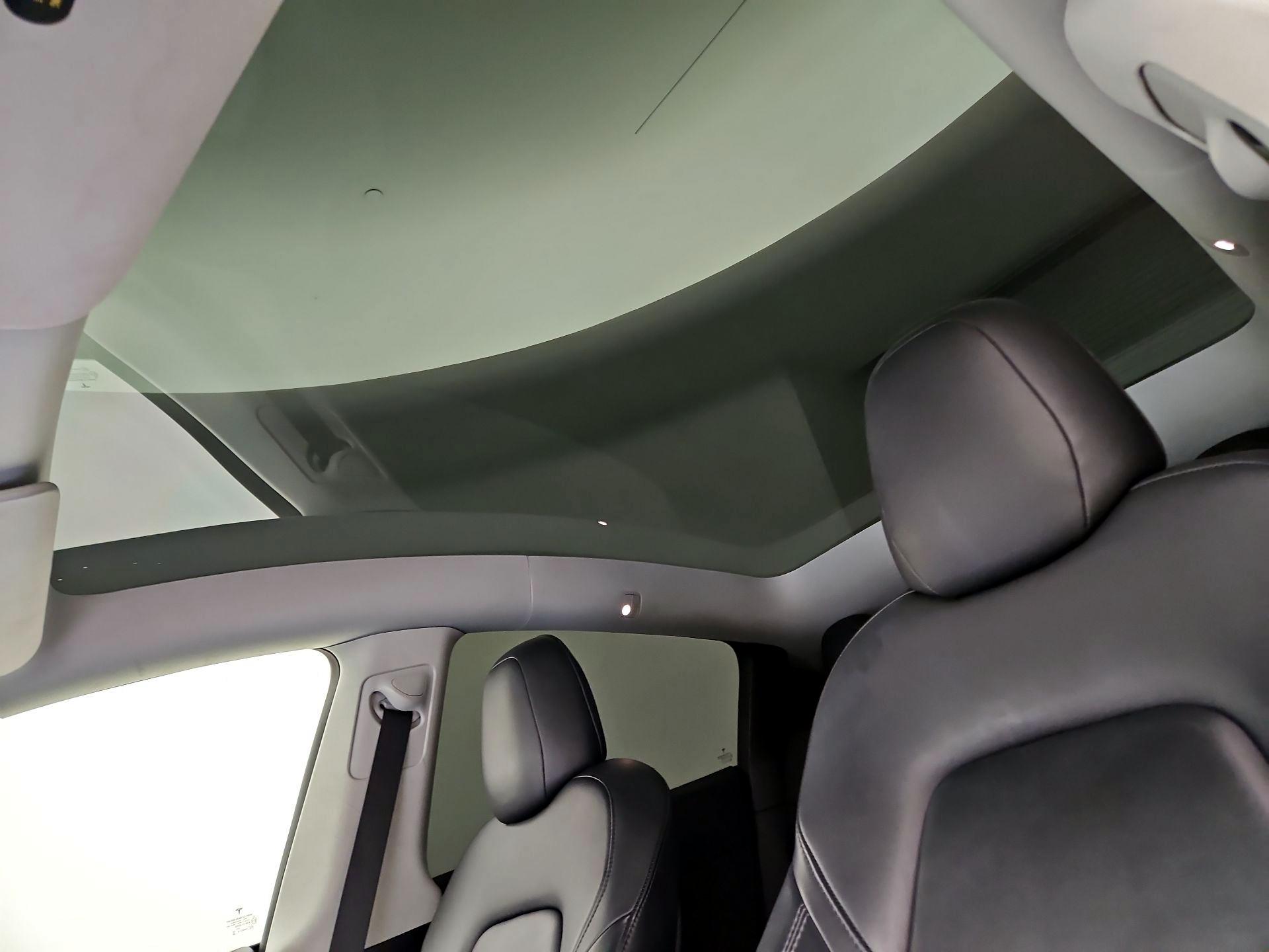 Thumbnail: 2023 Tesla Model Y - 19