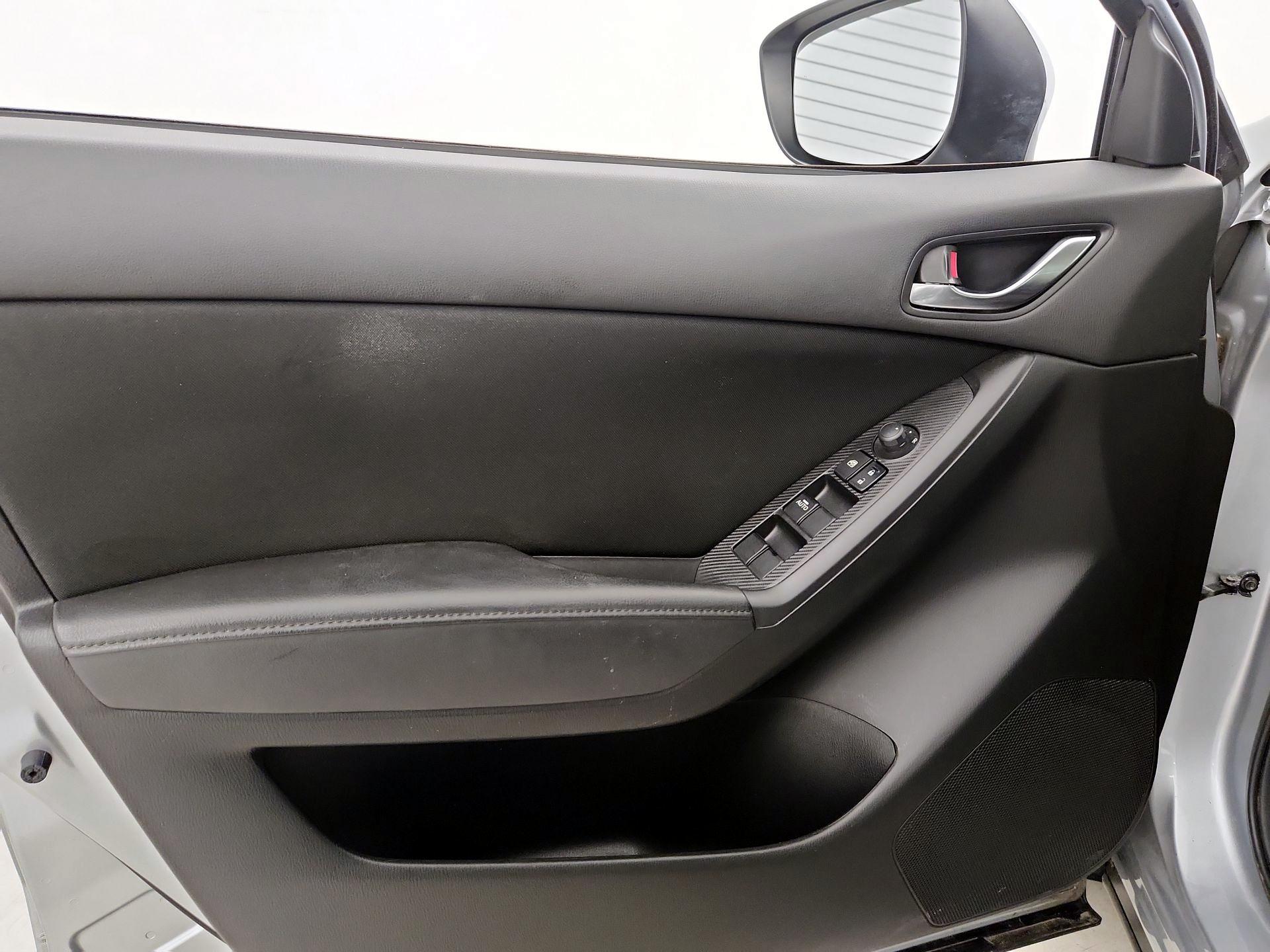 Thumbnail: 2016 Mazda CX-5 - 12