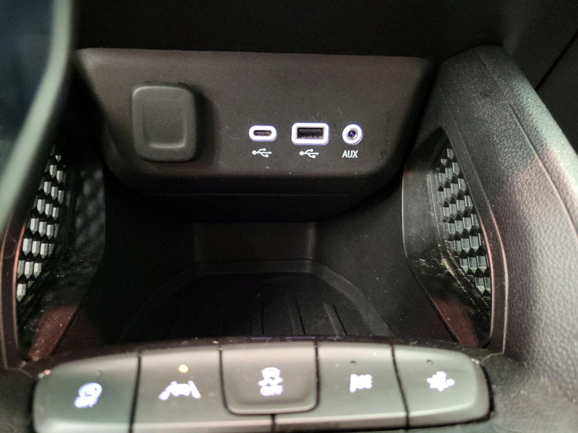 Thumbnail: 2021 Chevrolet TrailBlazer - 19