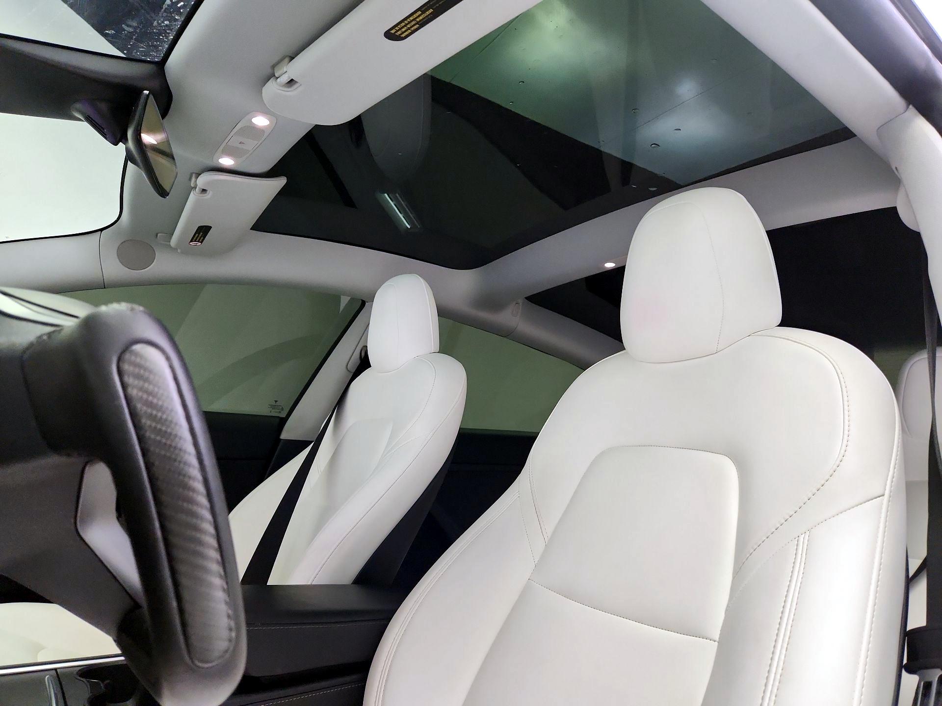 Thumbnail: 2021 Tesla Model 3 - 19